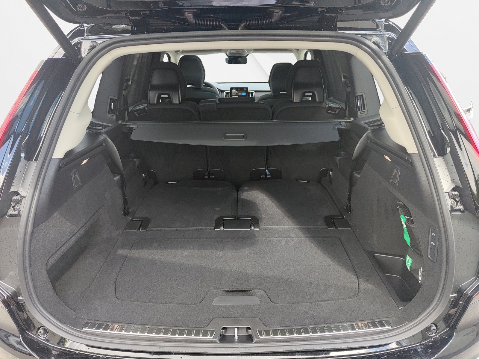 VOLVO XC90 2.0 T8 TE Plus Bright eAWD-image-14