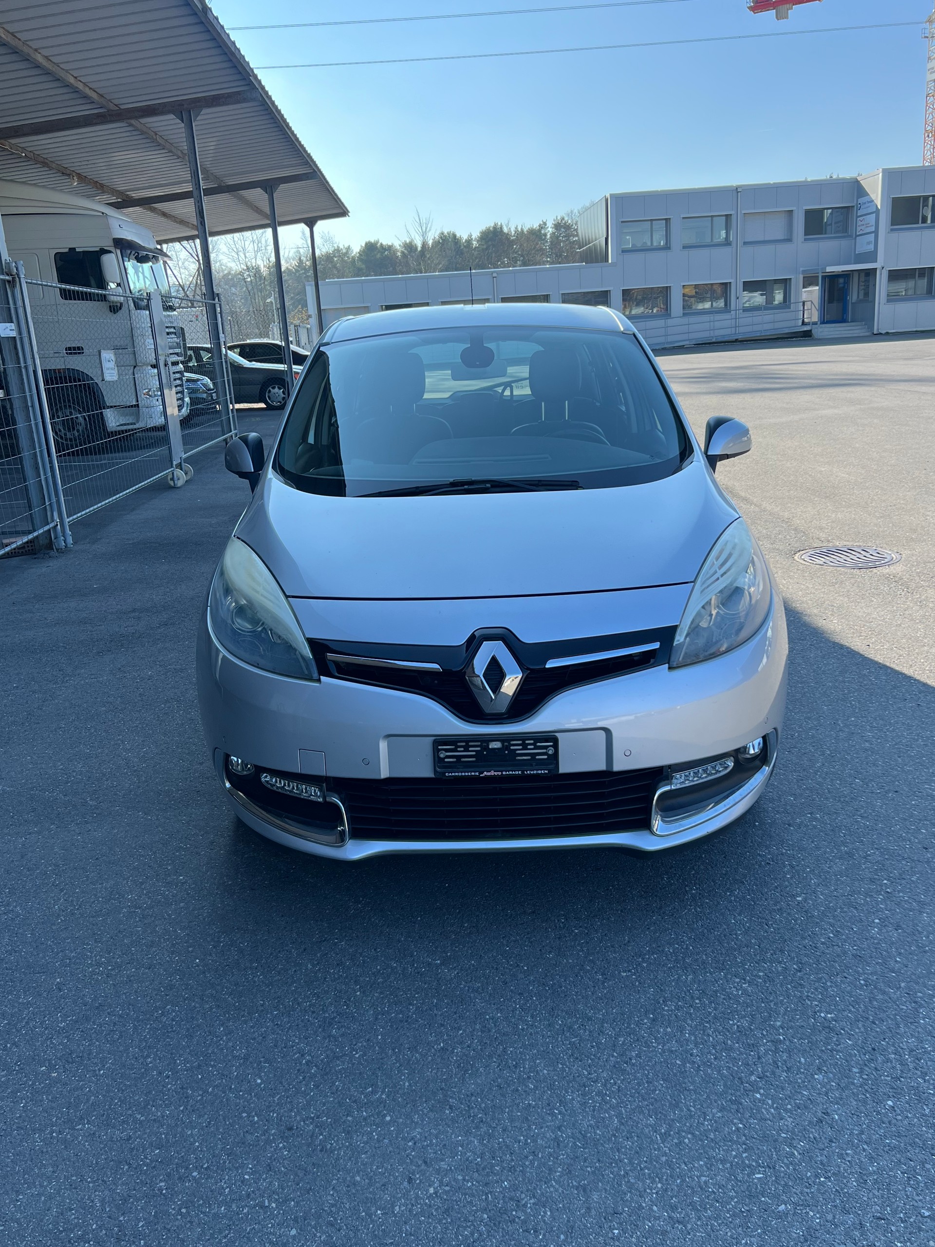 RENAULT Grand Scénic 1.2 16V Turbo Dynamique-image-0