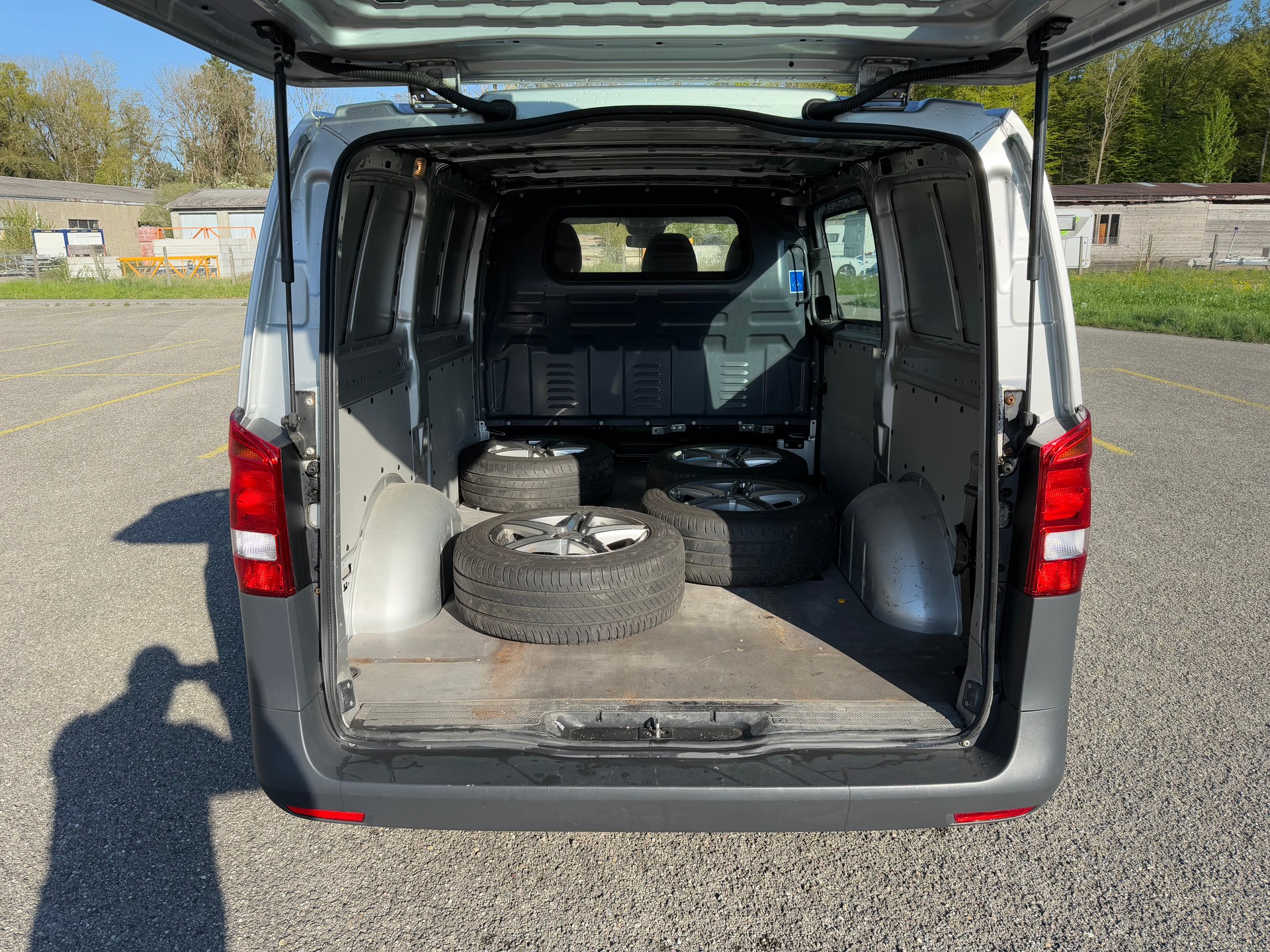 MERCEDES-BENZ Vito 119 CDI Lang 4Matic 7G-Tronic-image-5