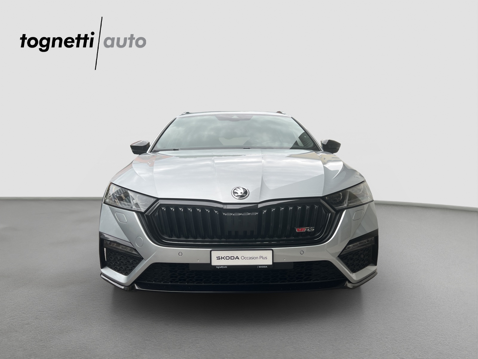 SKODA Octavia Combi 2.0 TSI DSG RS-image-6
