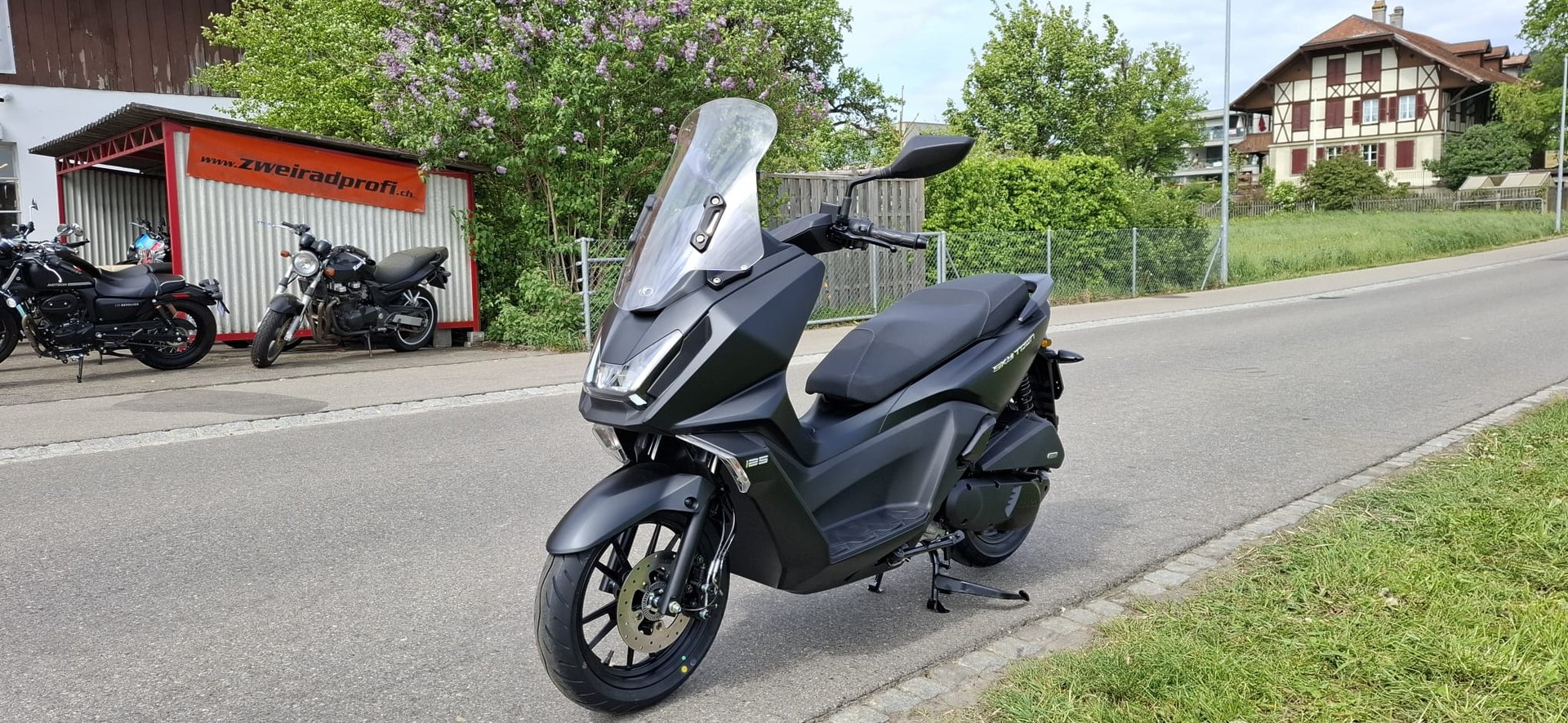 KYMCO SKY TOWN-image-6