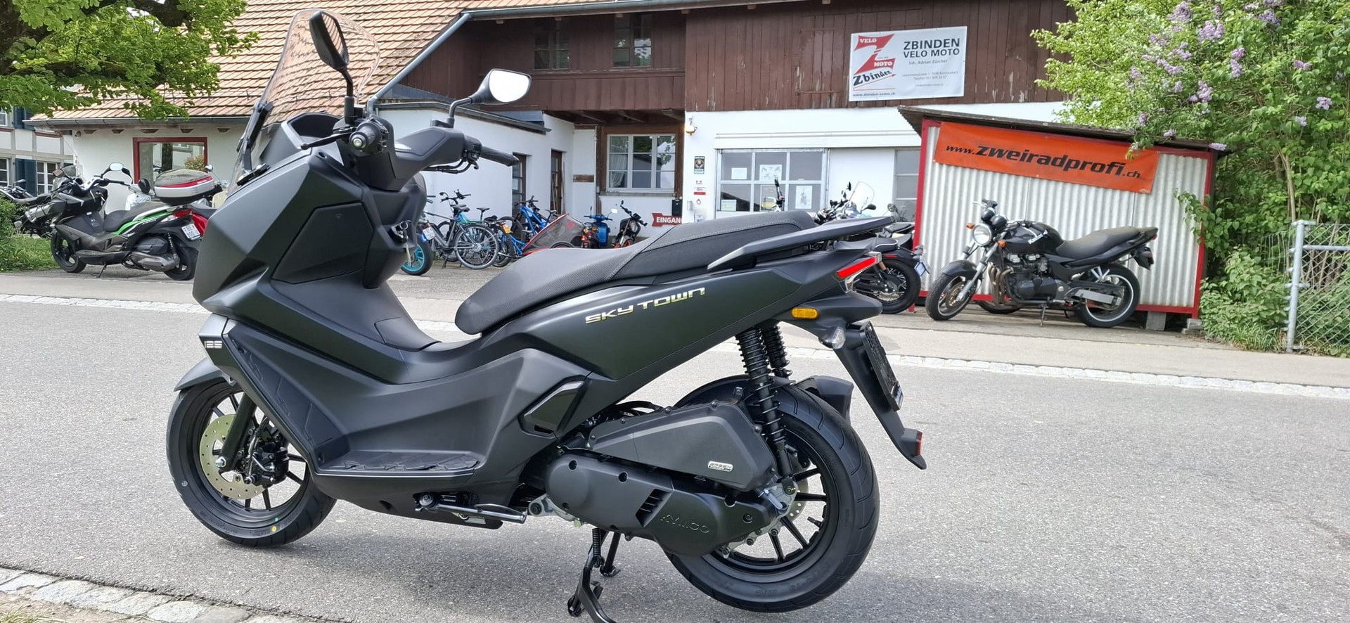 KYMCO SKY TOWN-image-4