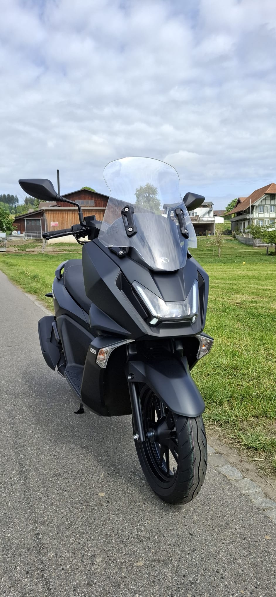 KYMCO SKY TOWN-image-1