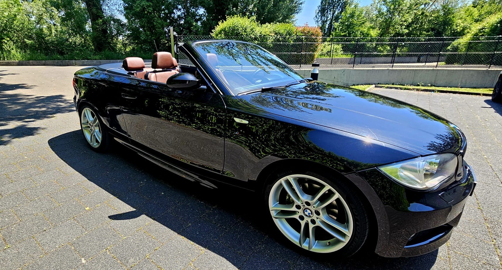 BMW 120i-image-19
