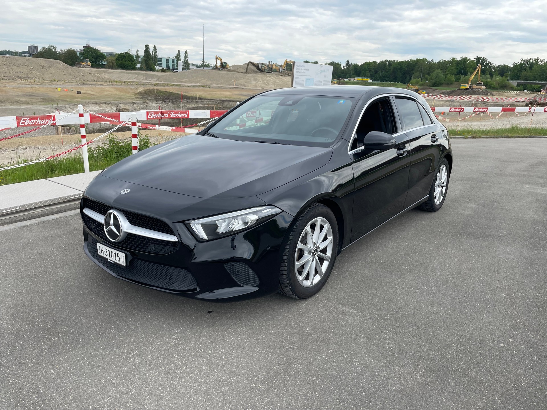 MERCEDES-BENZ A 180 Style 7G-DCT-image-0