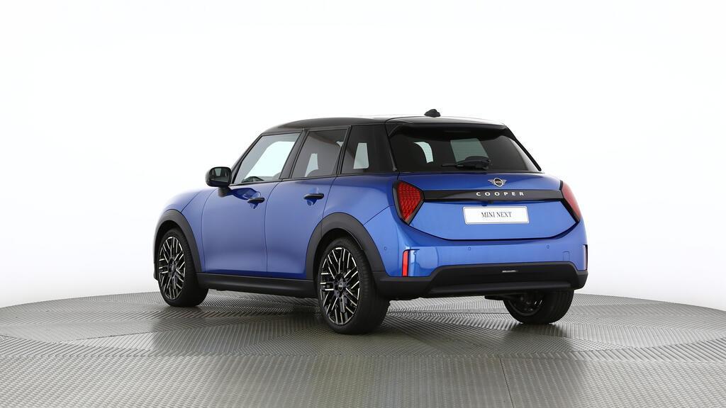MINI Cooper 5 door C-image-3
