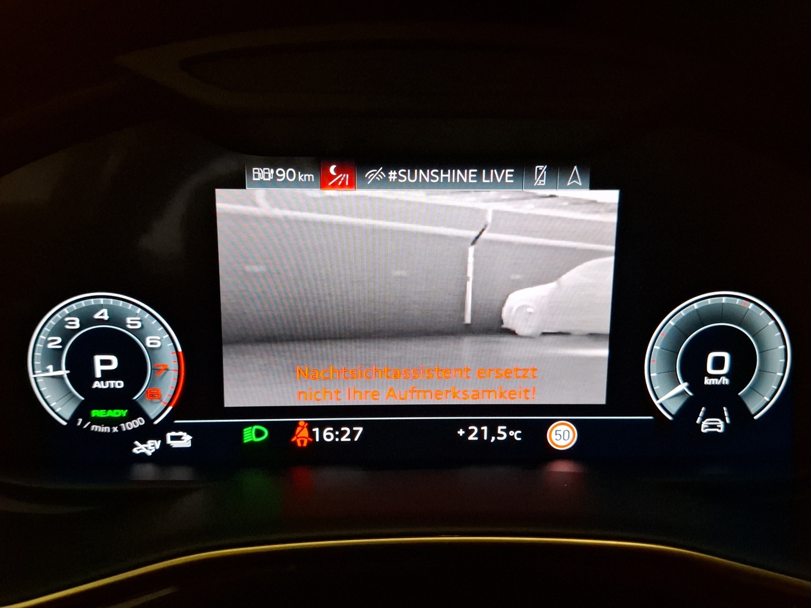 AUDI Q8 55 TFSI e Black Edition quattro PHEV tiptronic-image-14