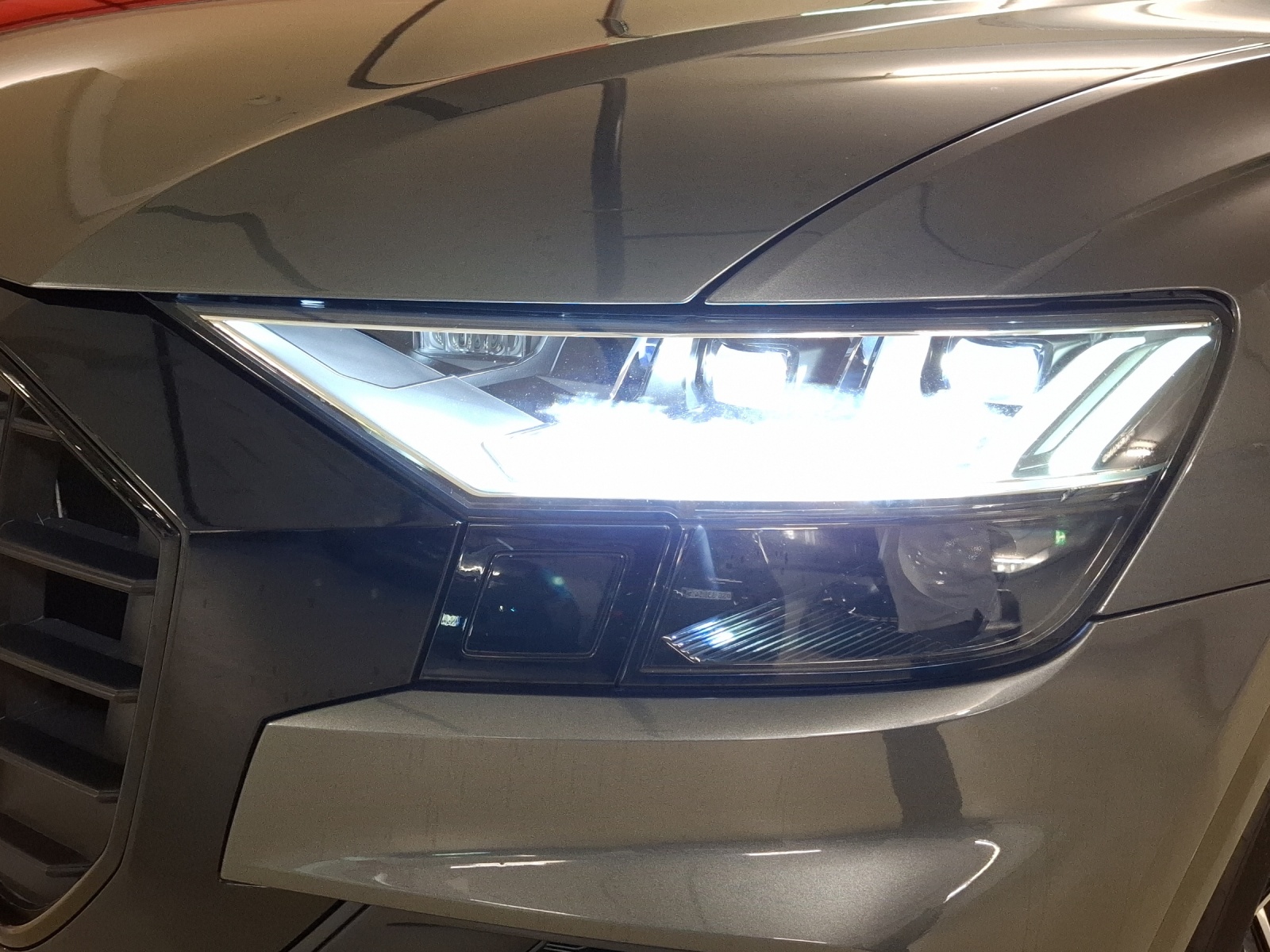 AUDI Q8 55 TFSI e Black Edition quattro PHEV tiptronic-image-15