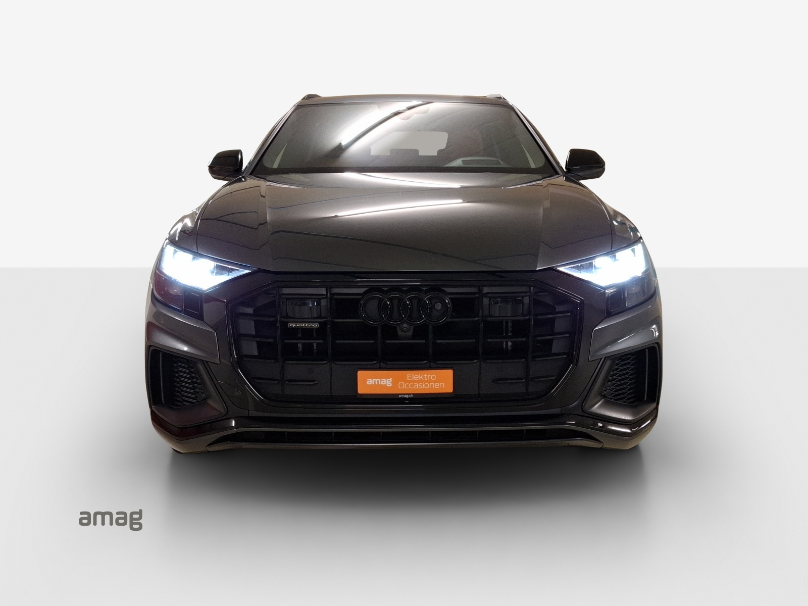 AUDI Q8 55 TFSI e Black Edition quattro PHEV tiptronic-image-6
