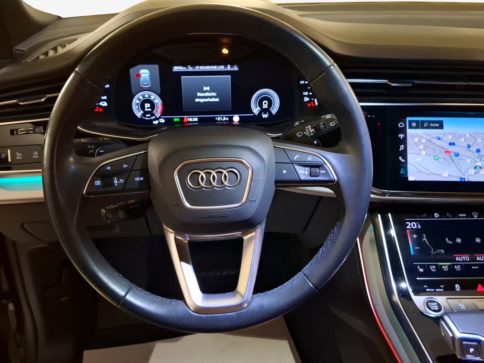 AUDI Q8 55 TFSI e Black Edition quattro PHEV tiptronic-image-9