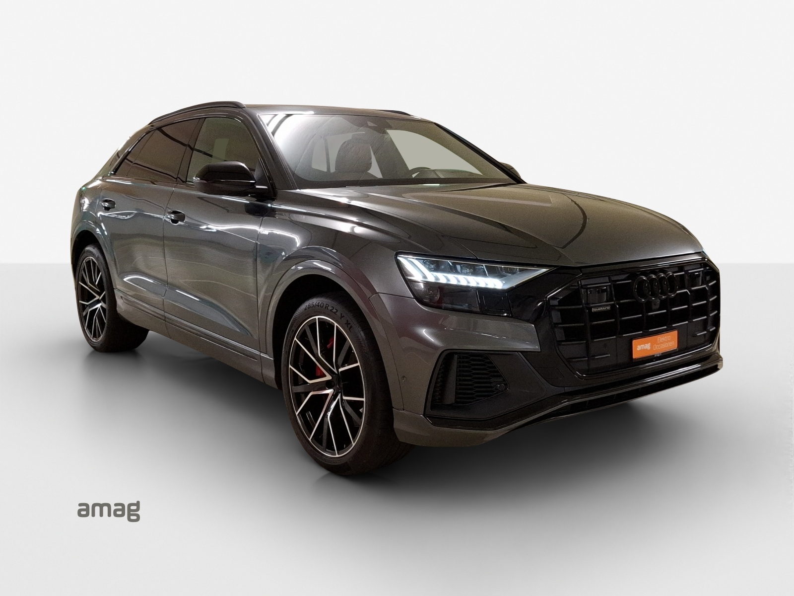 AUDI Q8 55 TFSI e Black Edition quattro PHEV tiptronic-image-5