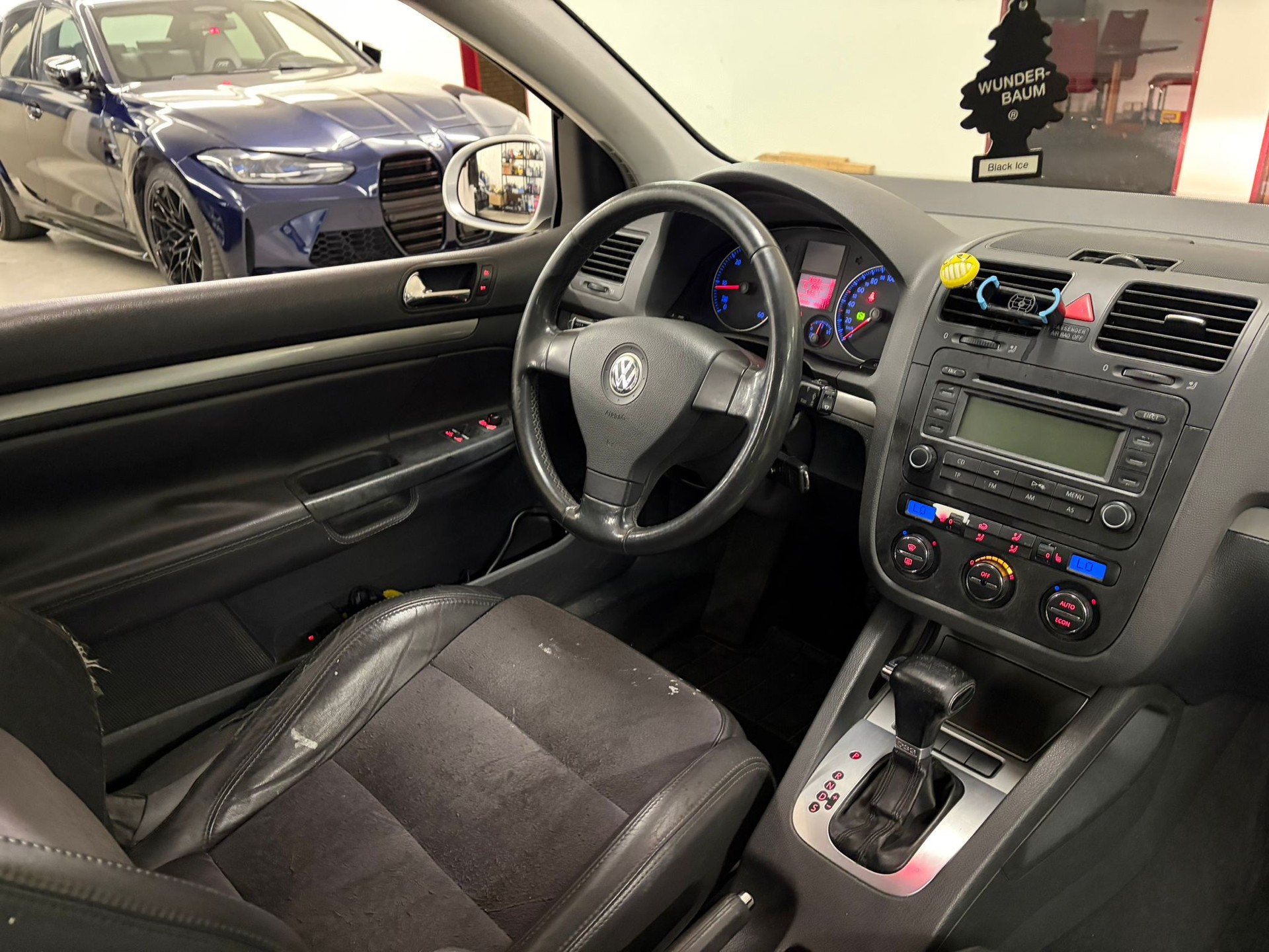 VW GOLF-image-5