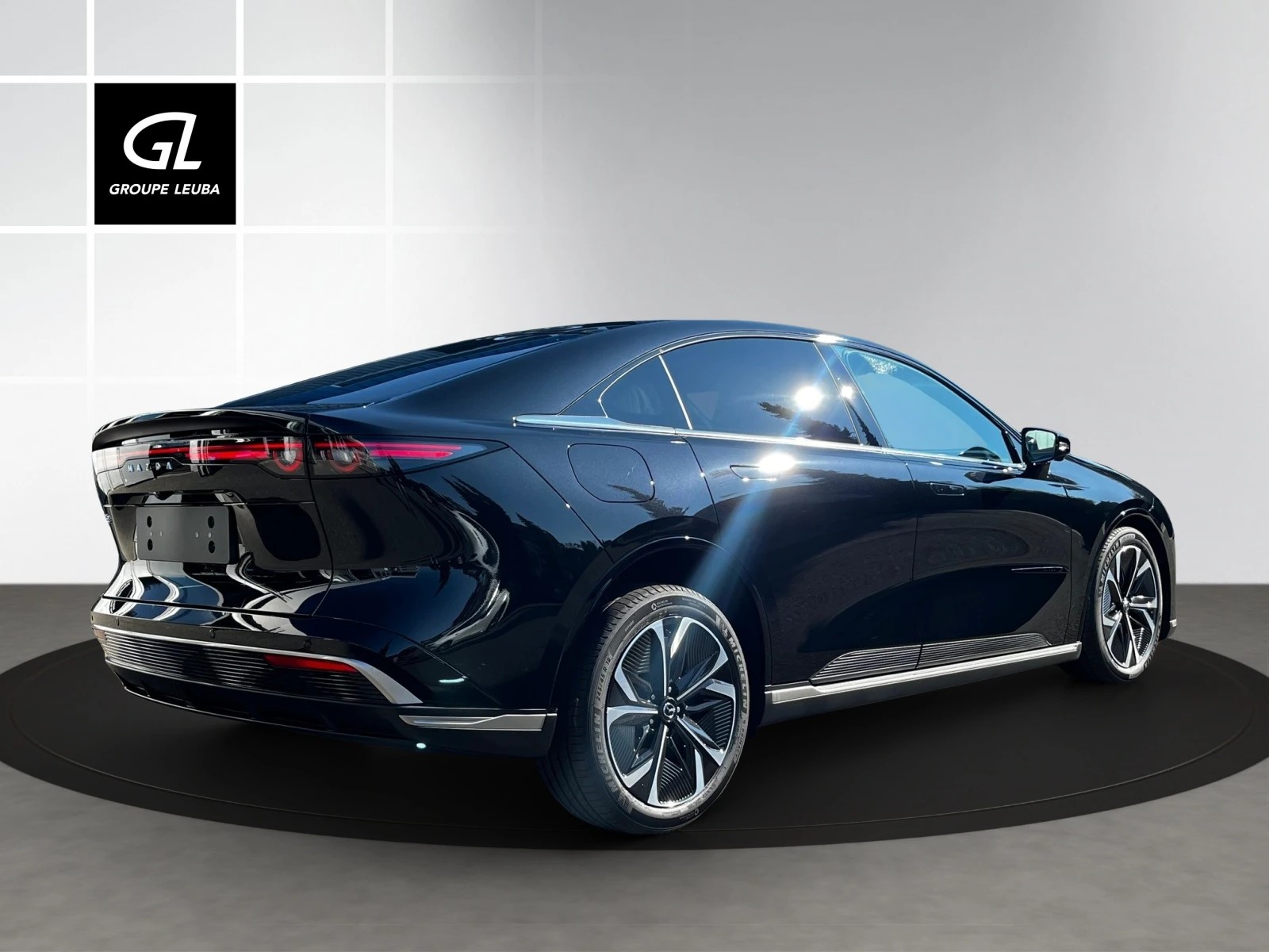 MAZDA 6e 245 80kWh Takumi Plus-image-1
