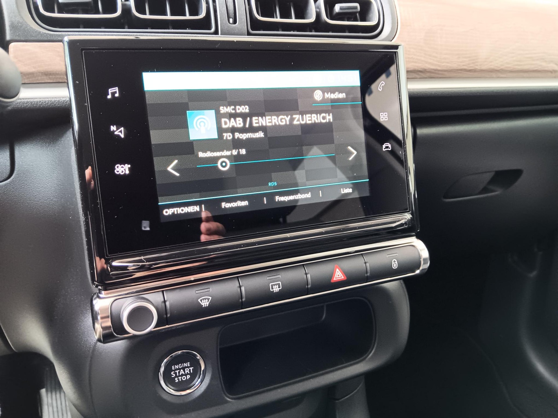 CITROEN C3 1.2i PureTech Swiss Edition EAT6-image-15