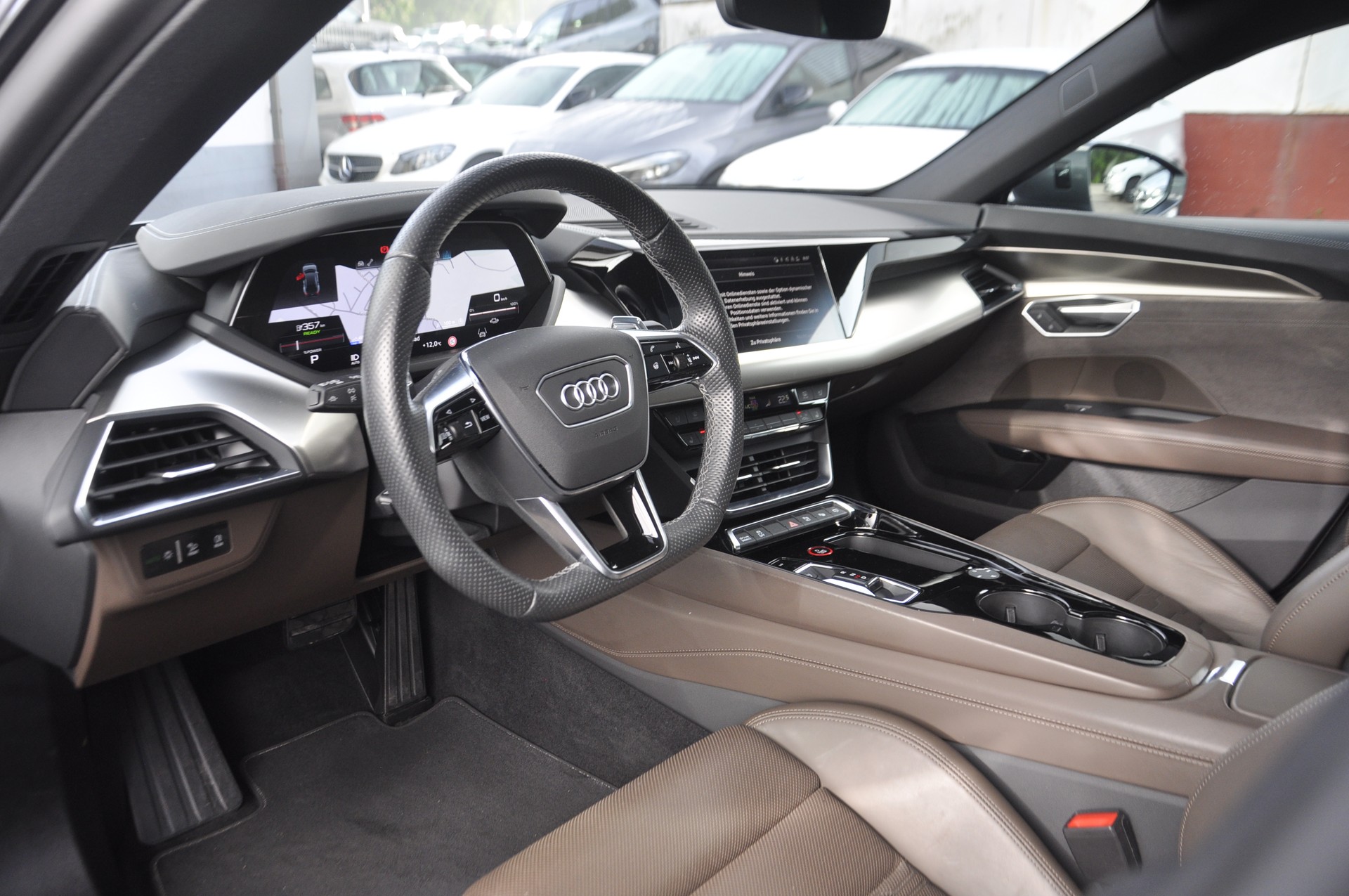 AUDI e-tron GT quattro-image-5
