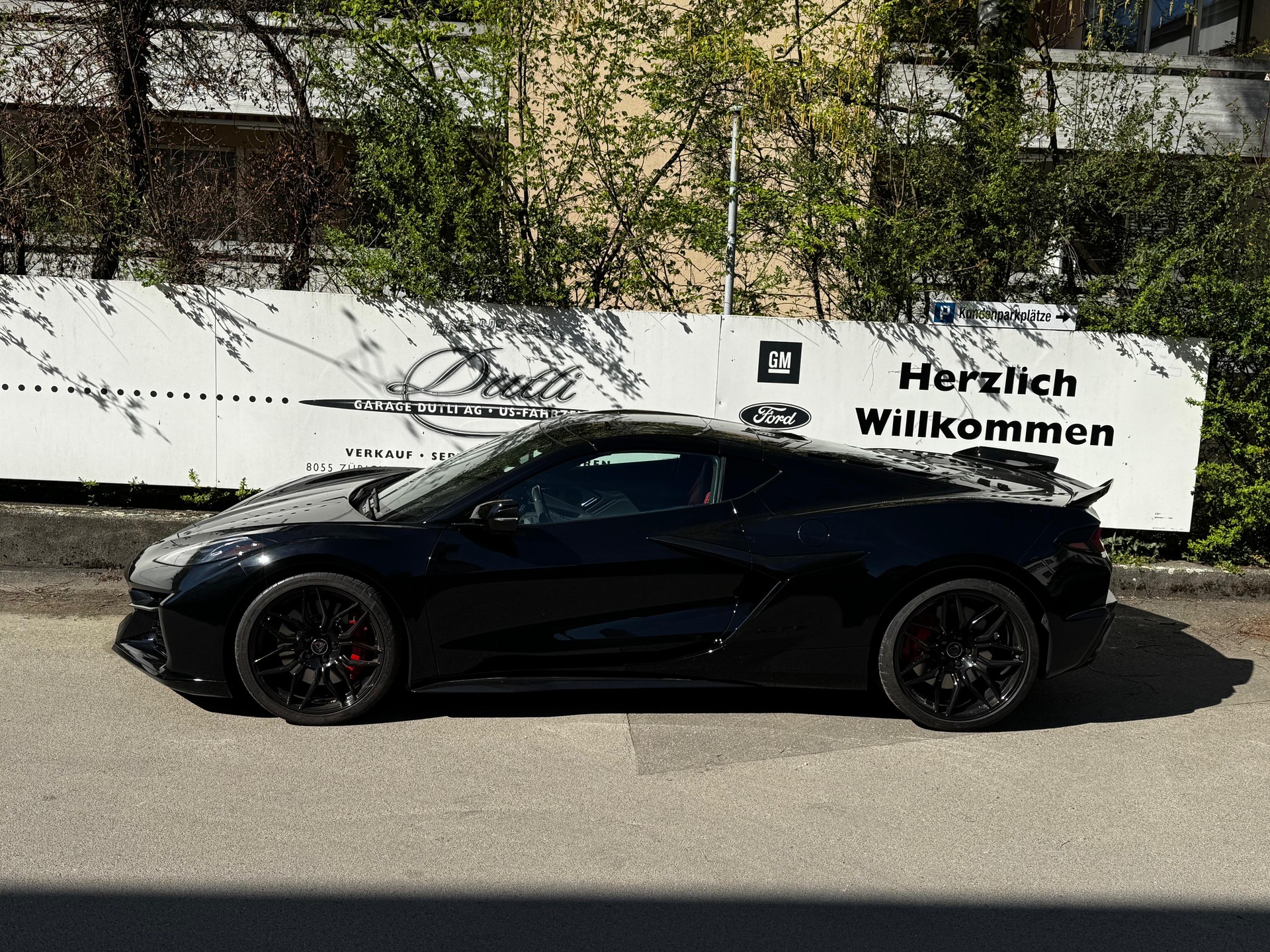 CHEVROLET Corvette C8 Z06-image-2