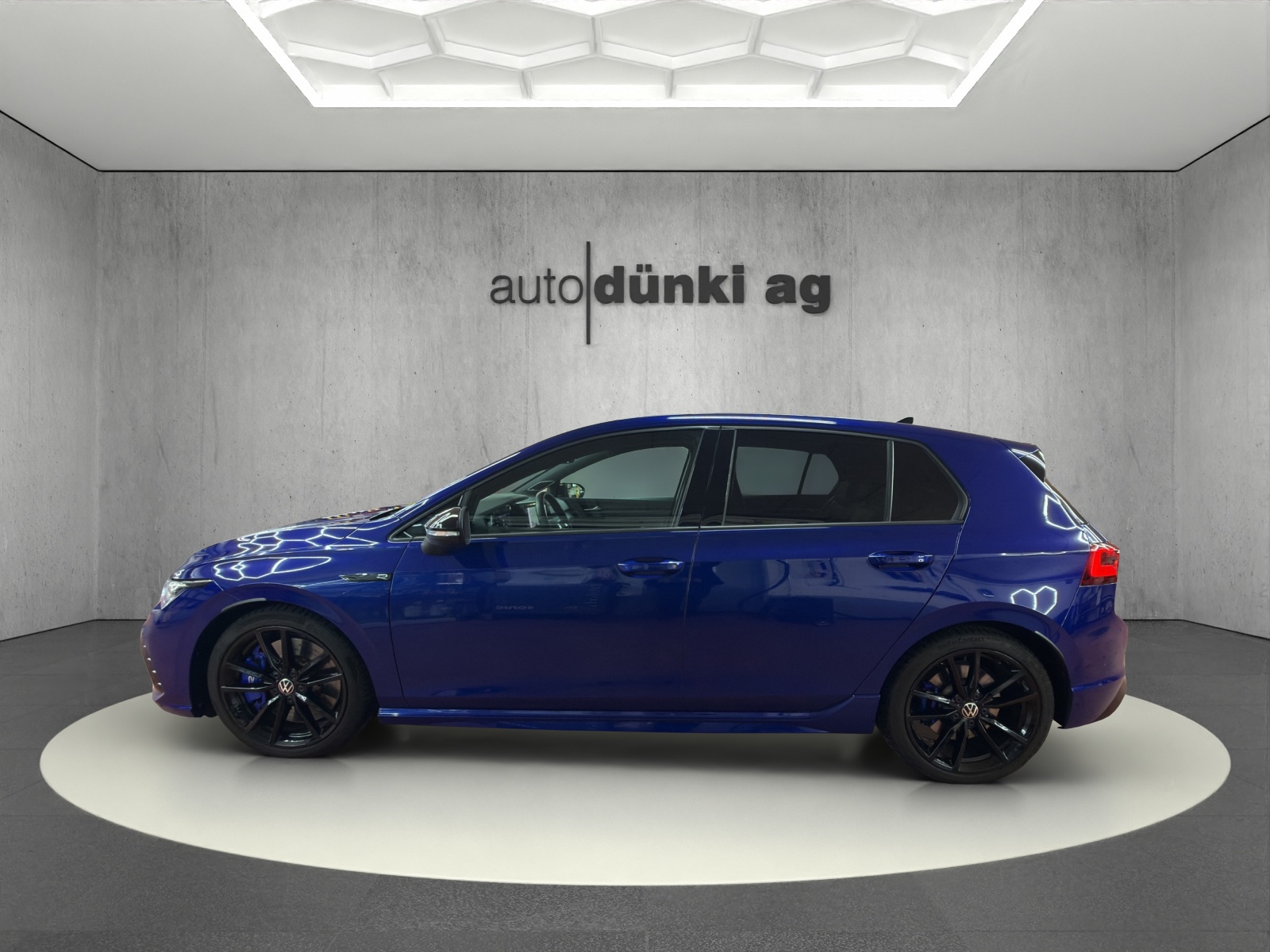 VW Golf 2.0 TSI R DSG 4Motion-showroom-element-1