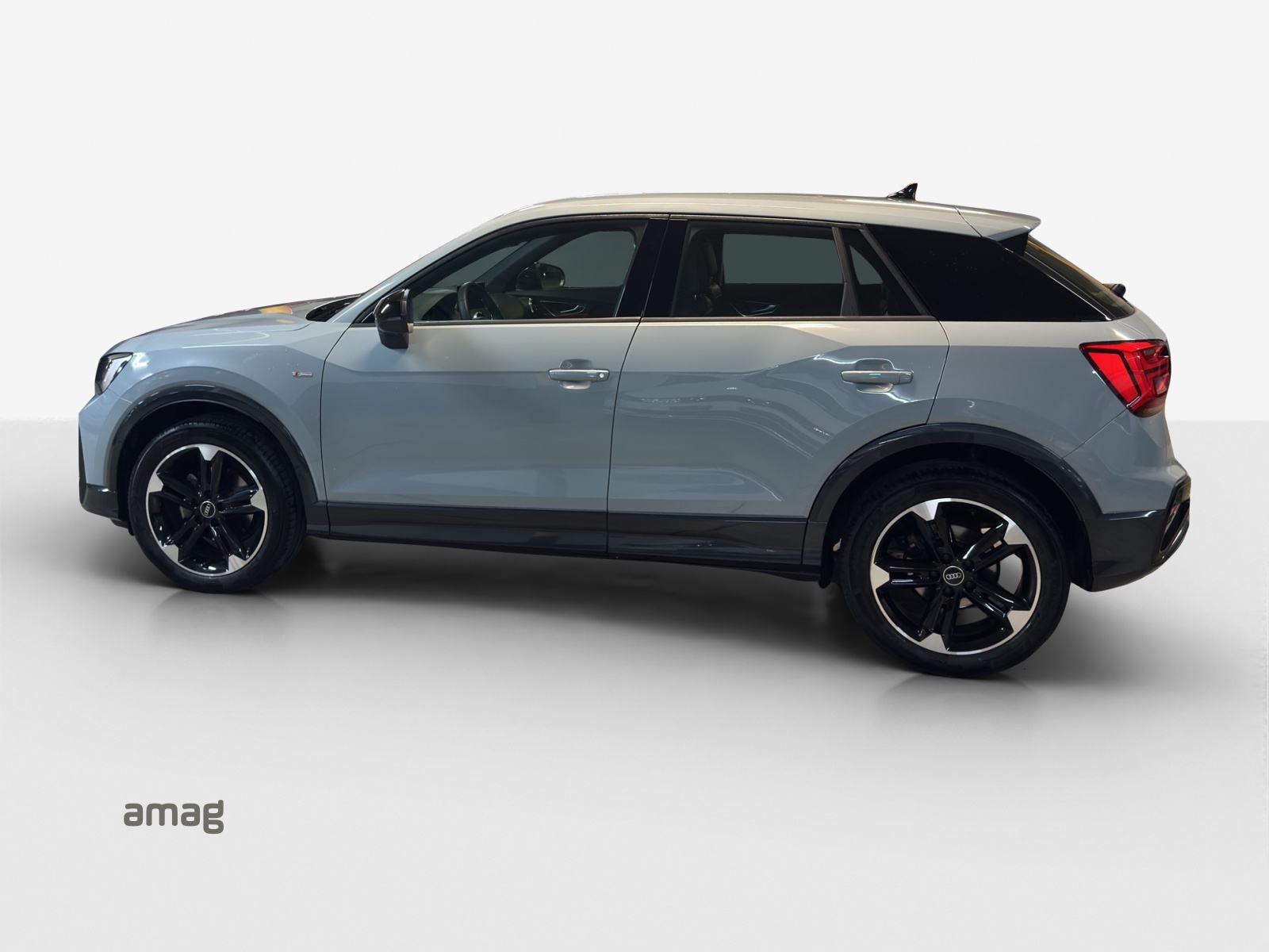 AUDI Q2 35 TFSI S line S-tronic-image-1