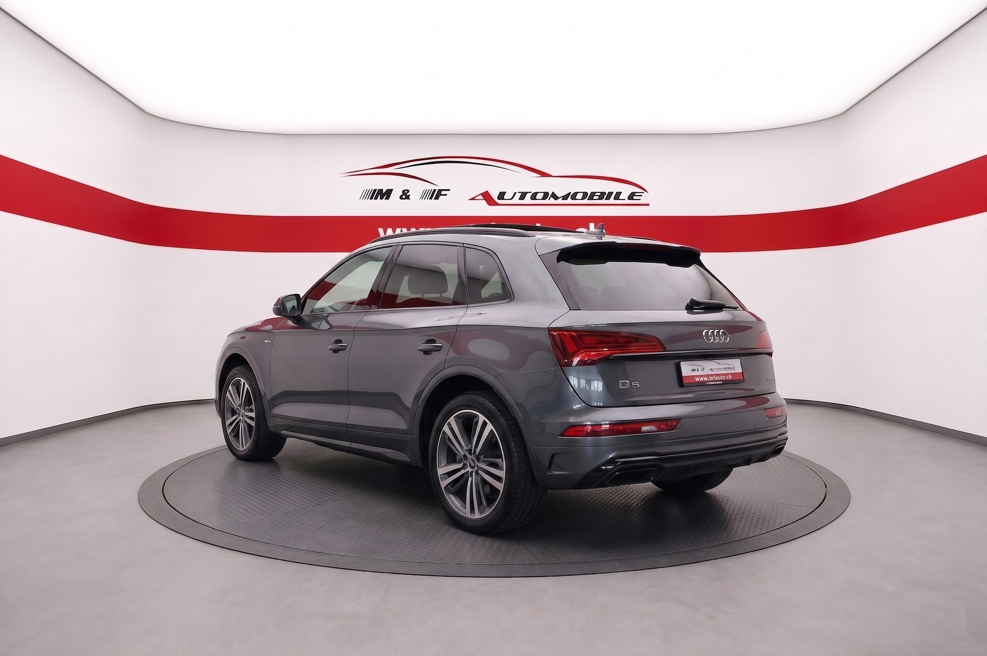 AUDI Q5 2.0 40 TDI S Line quattro S-Tronic-image-2