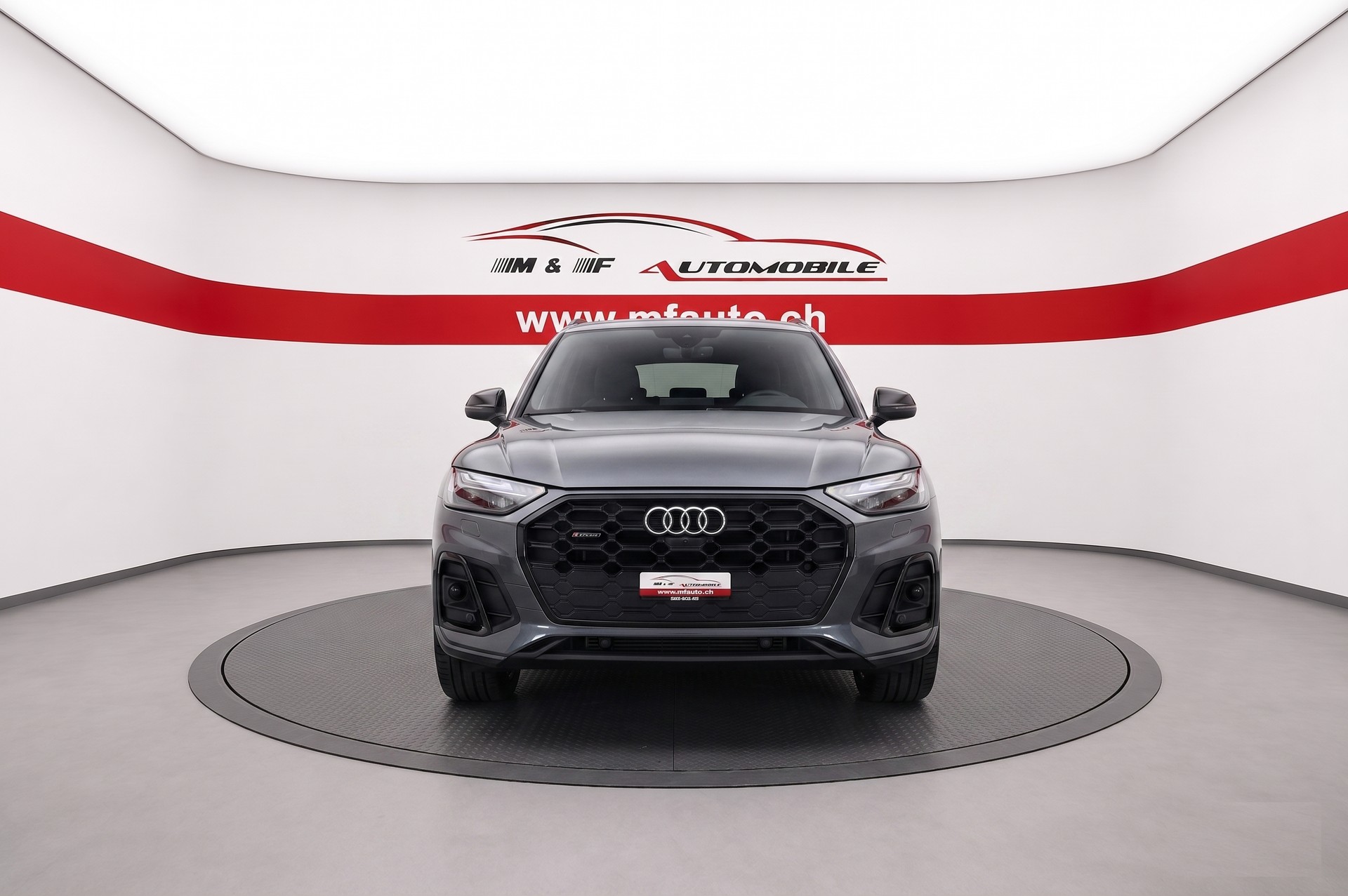 AUDI Q5 2.0 40 TDI S Line quattro S-Tronic-image-3