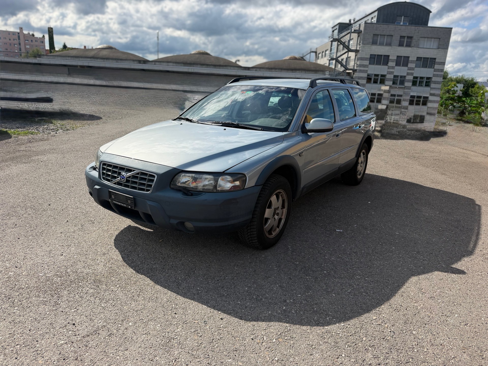 VOLVO XC70 D5 AWD Geartronic-image-24