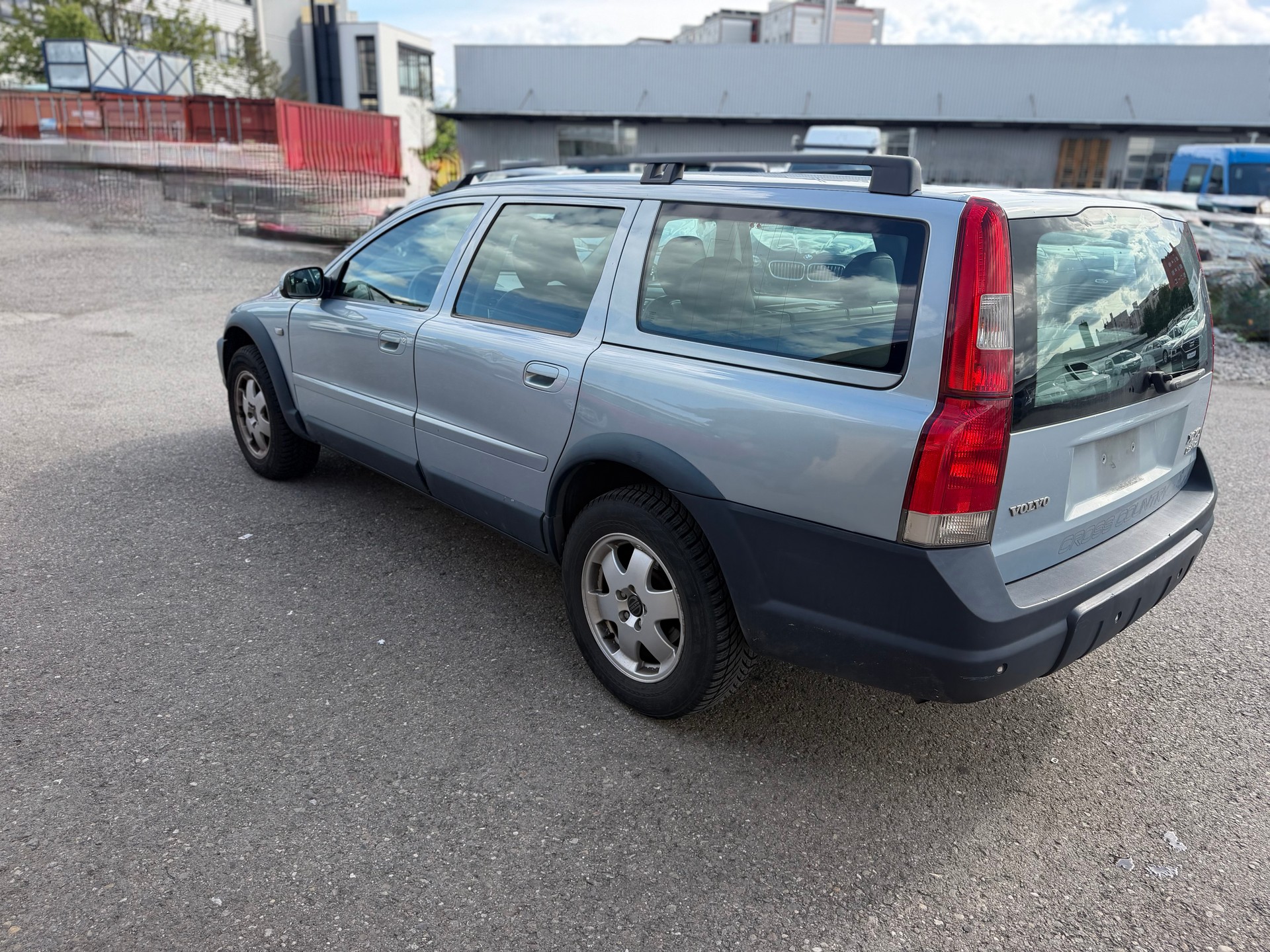 VOLVO XC70 D5 AWD Geartronic-image-5