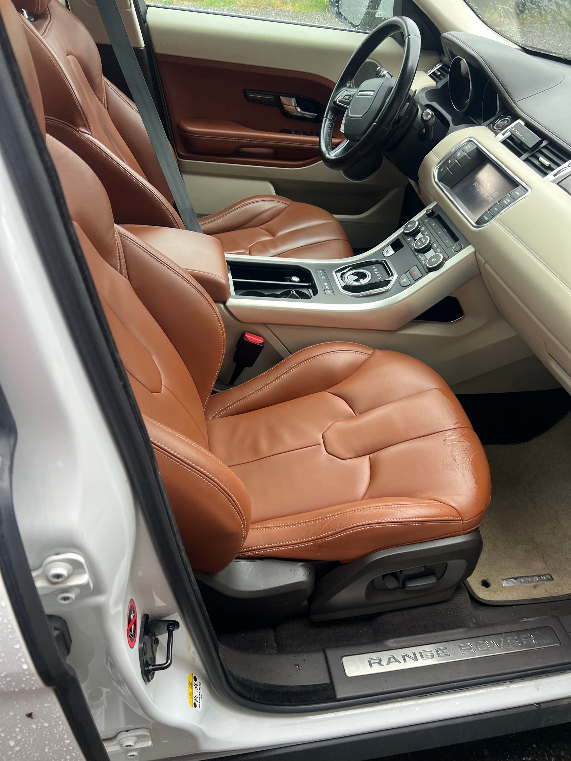 LAND ROVER Range Rover Evoque 2.0 Si4 Pure AT6-image-9
