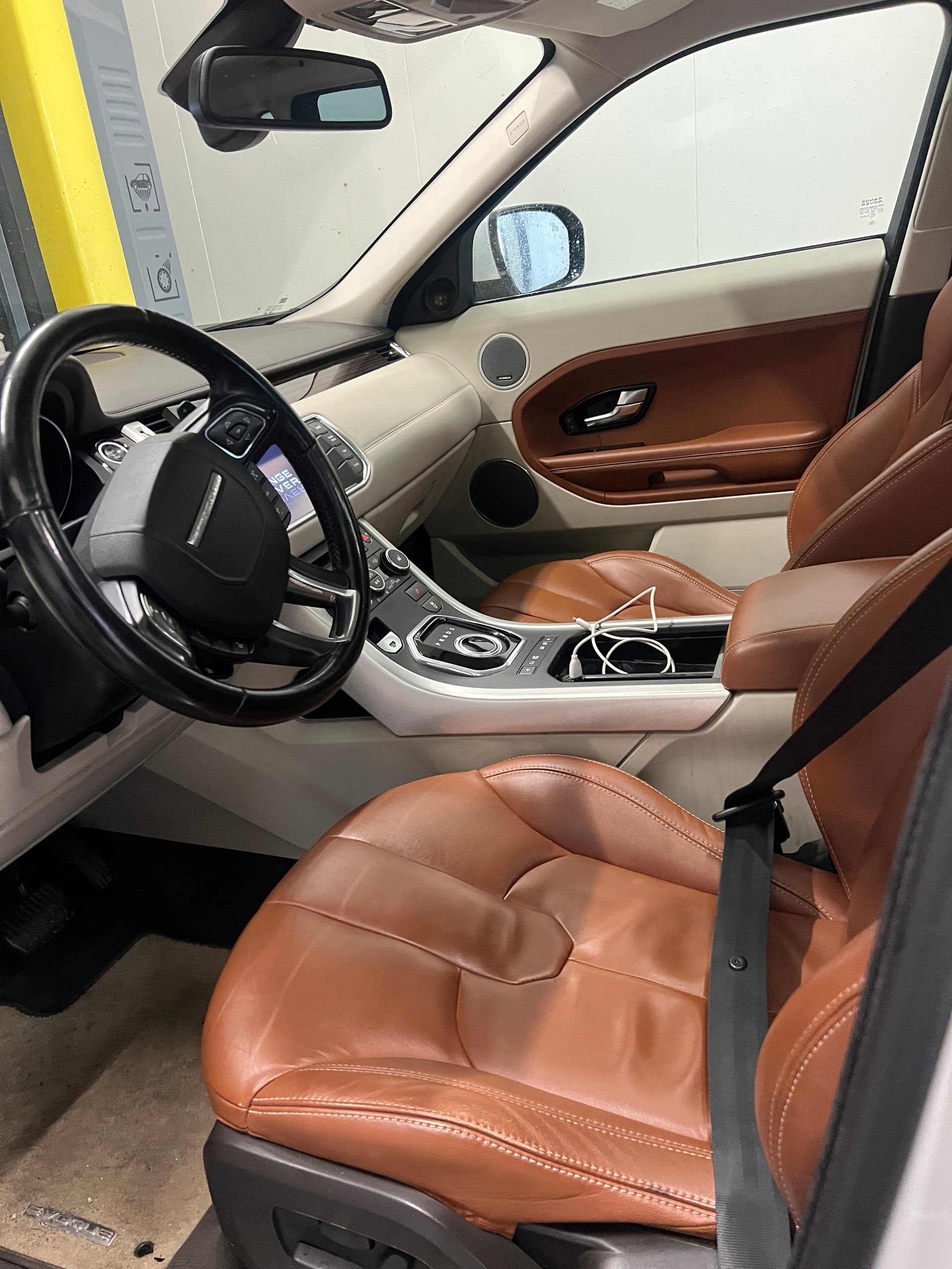 LAND ROVER Range Rover Evoque 2.0 Si4 Pure AT6-image-8