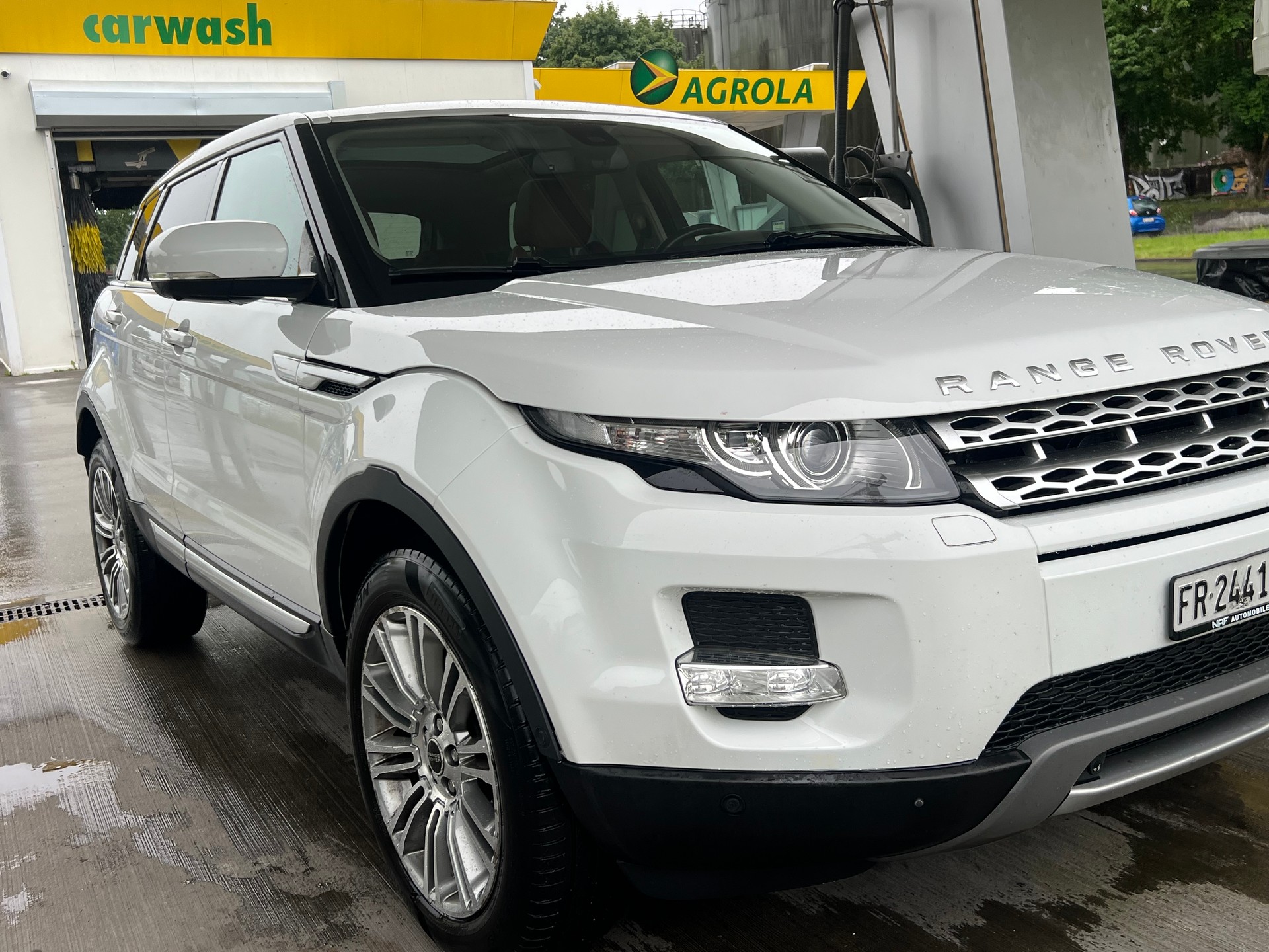 LAND ROVER Range Rover Evoque 2.0 Si4 Pure AT6-image-3