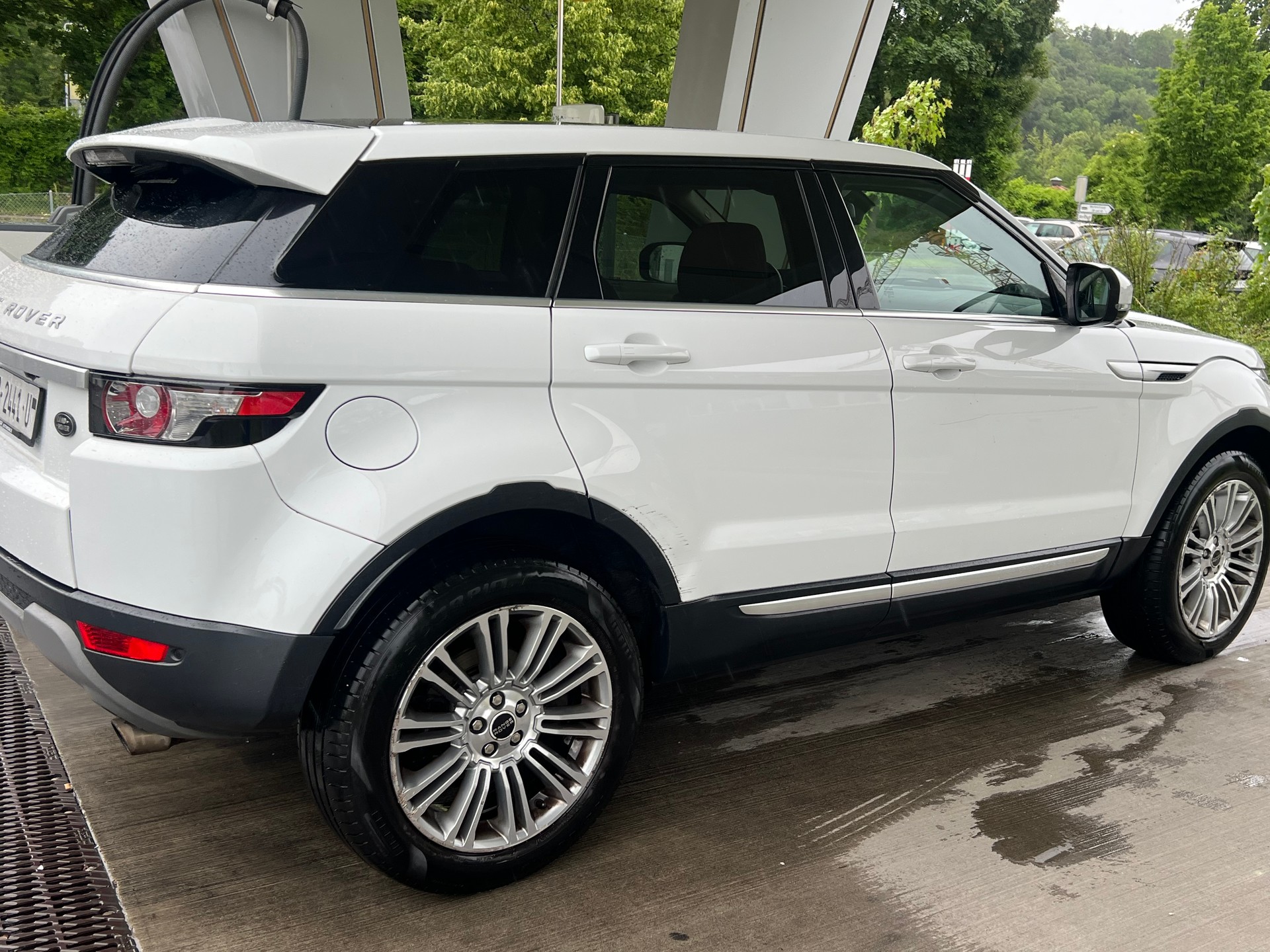 LAND ROVER Range Rover Evoque 2.0 Si4 Pure AT6-image-1