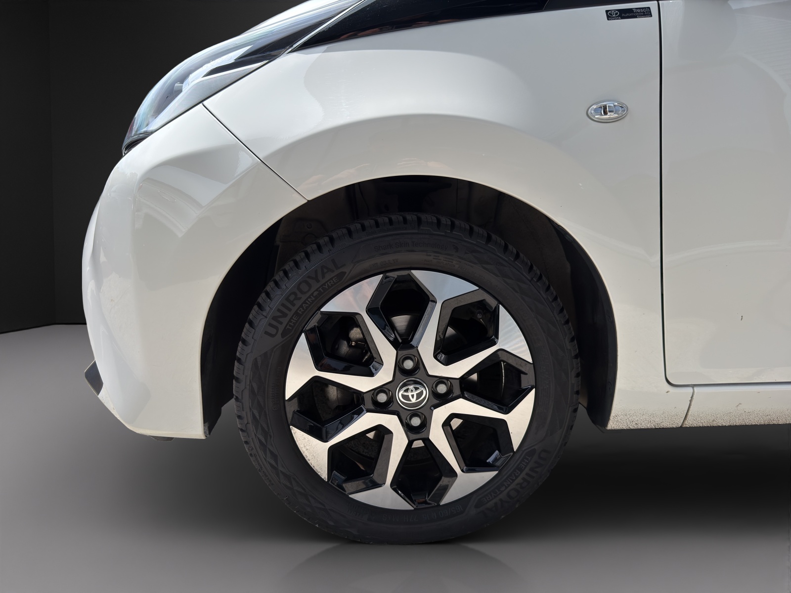 TOYOTA Aygo 1.0-image-8