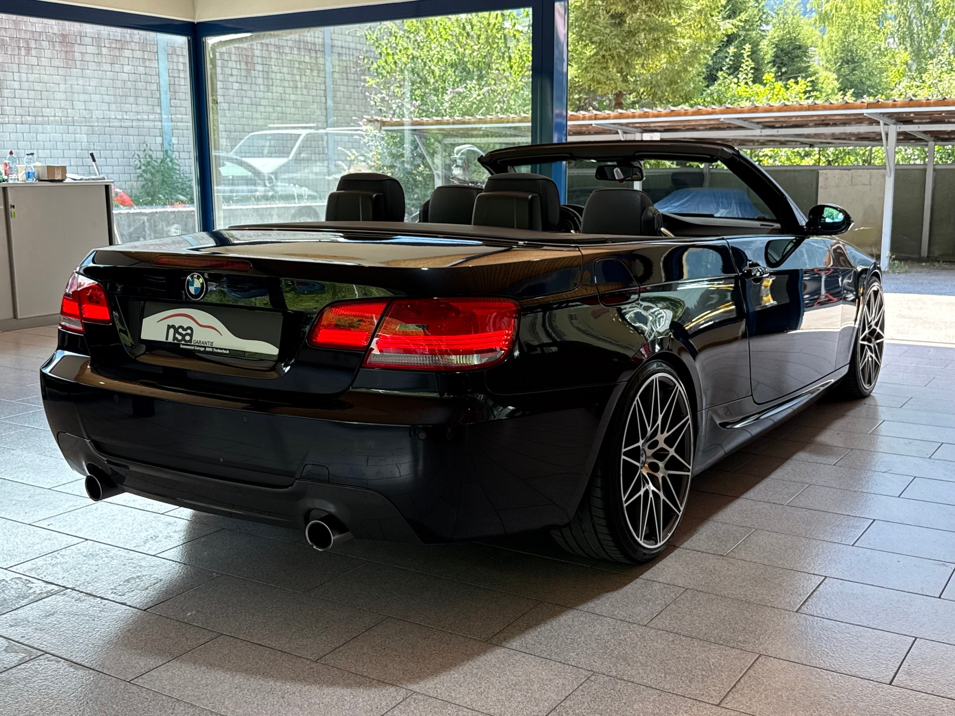 BMW 335i Cabriolet Steptronic-image-5