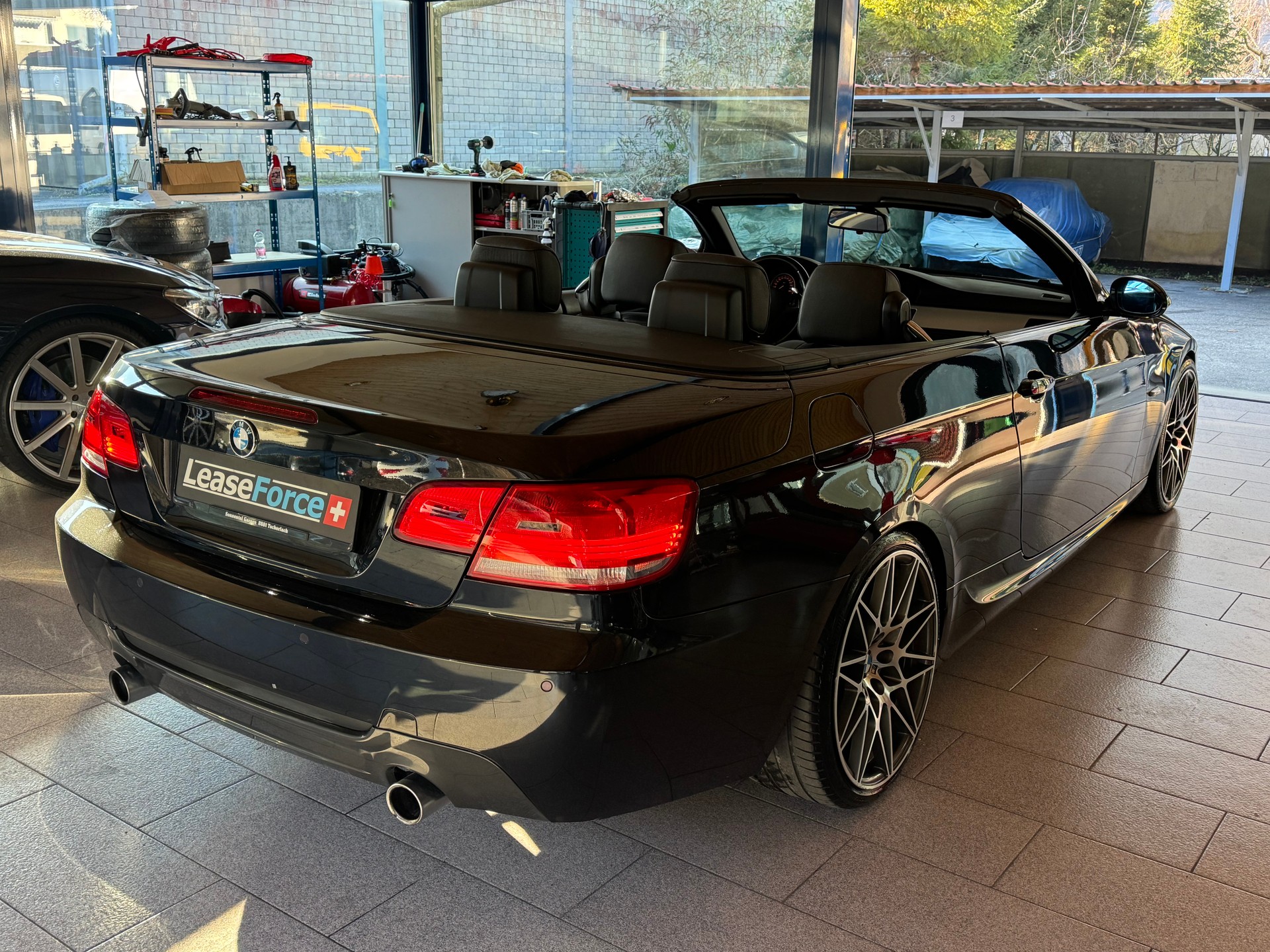BMW 335i Cabriolet Steptronic-image-6