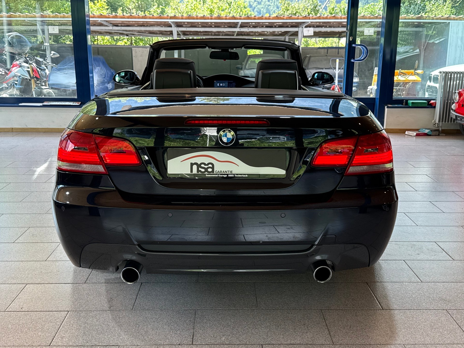 BMW 335i Cabriolet Steptronic-image-6
