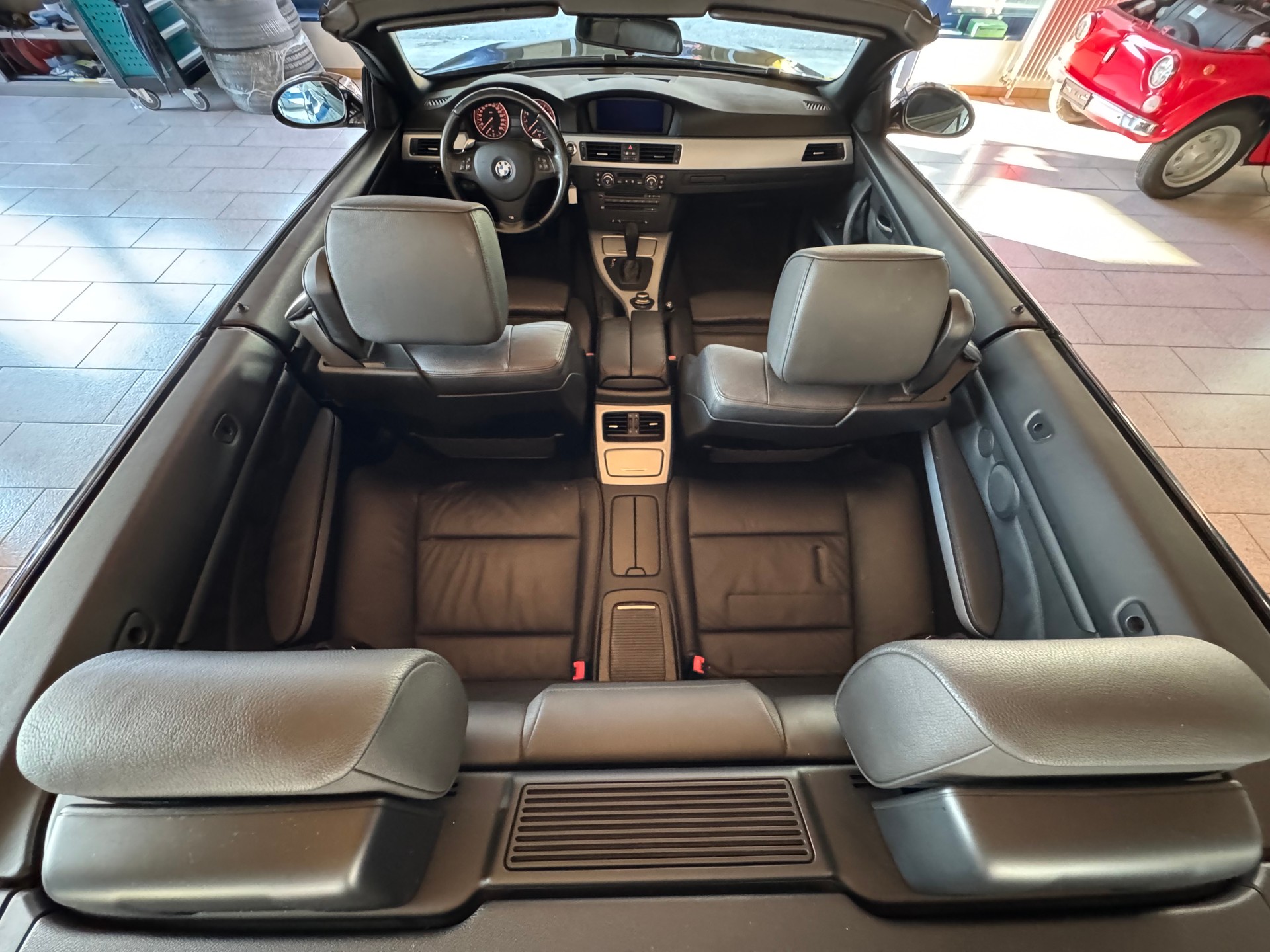 BMW 335i Cabriolet Steptronic-image-5