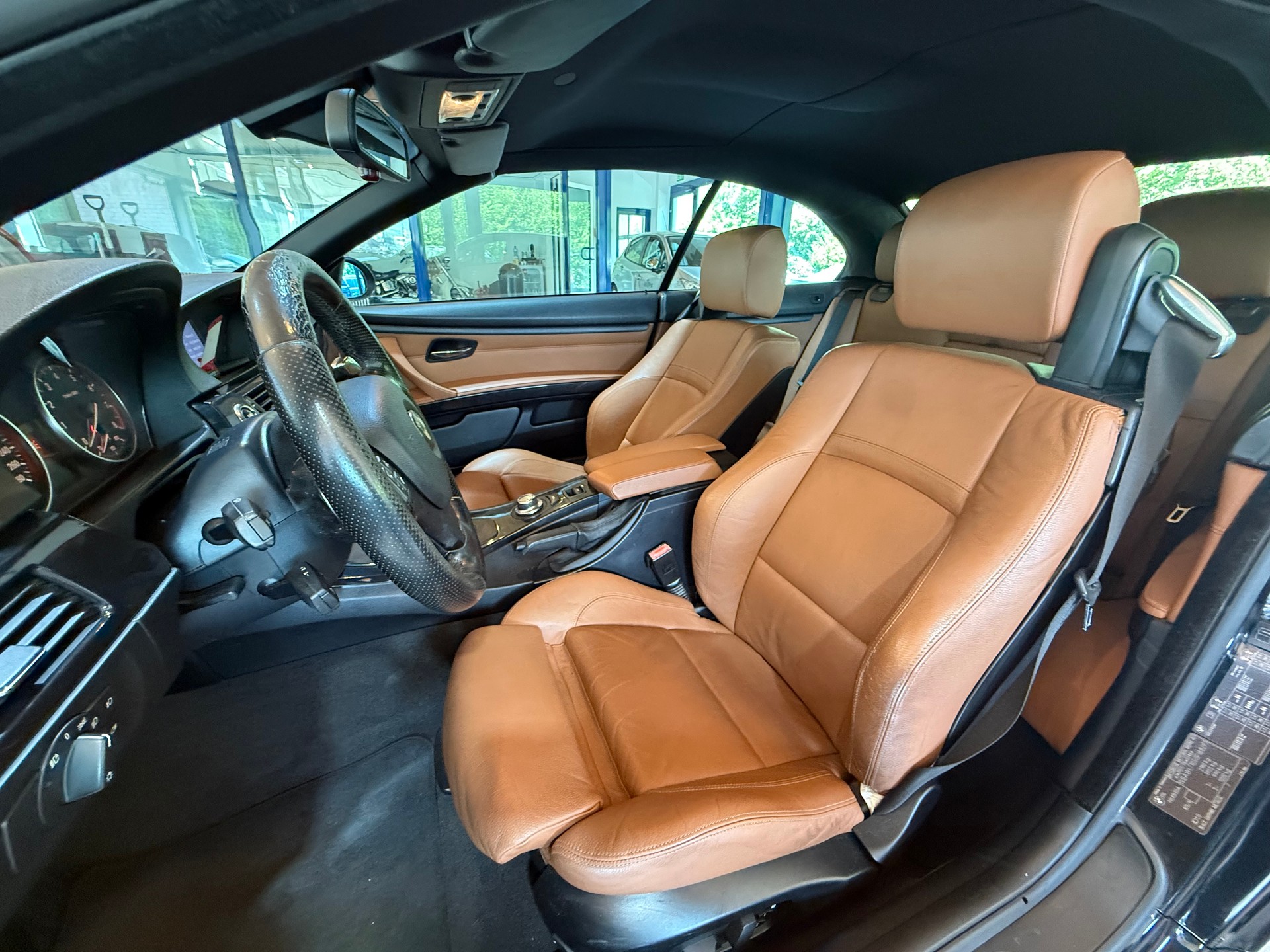BMW 335i Cabriolet Steptronic-image-3