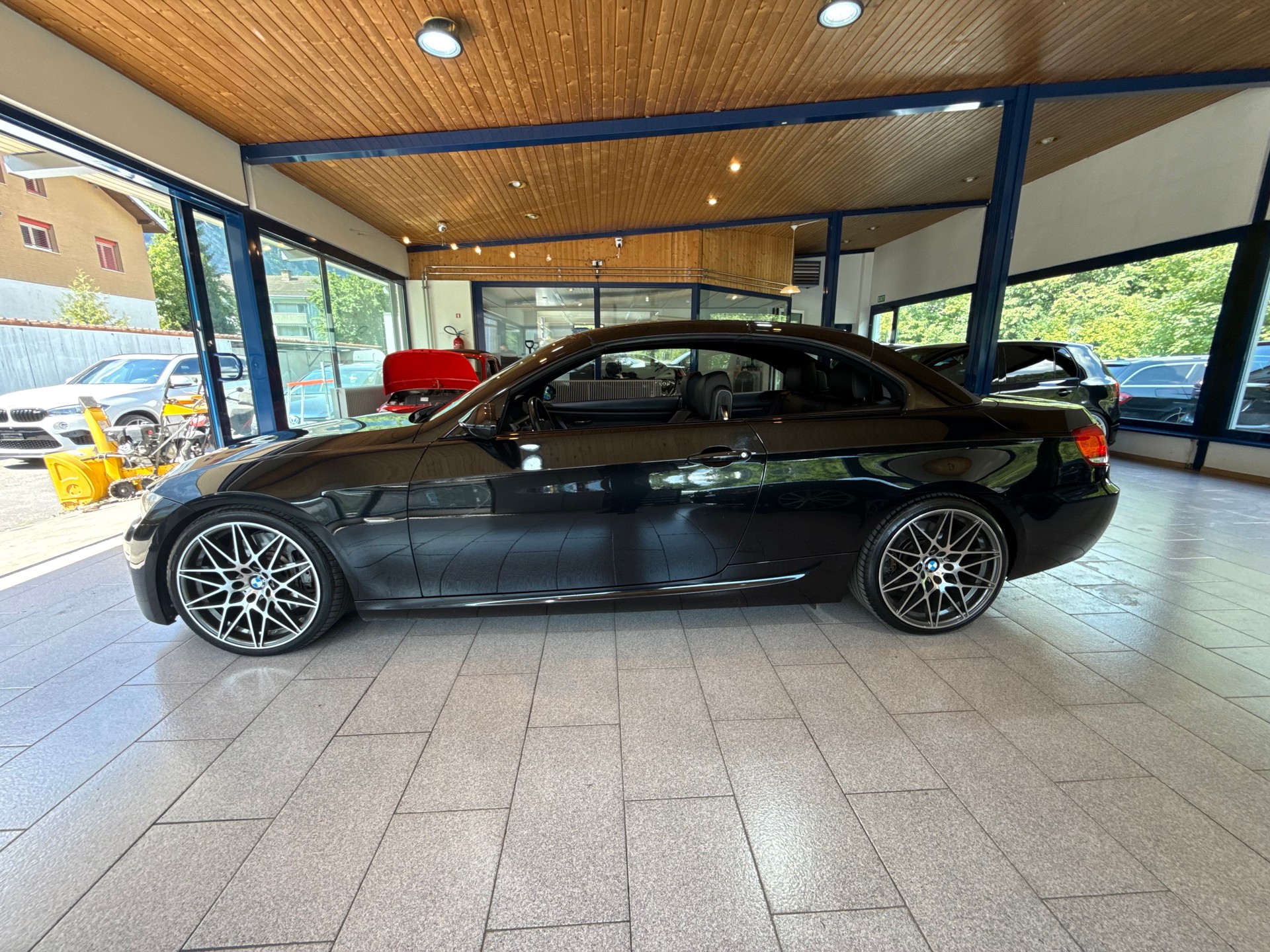 BMW 335i Cabriolet Steptronic-image-9