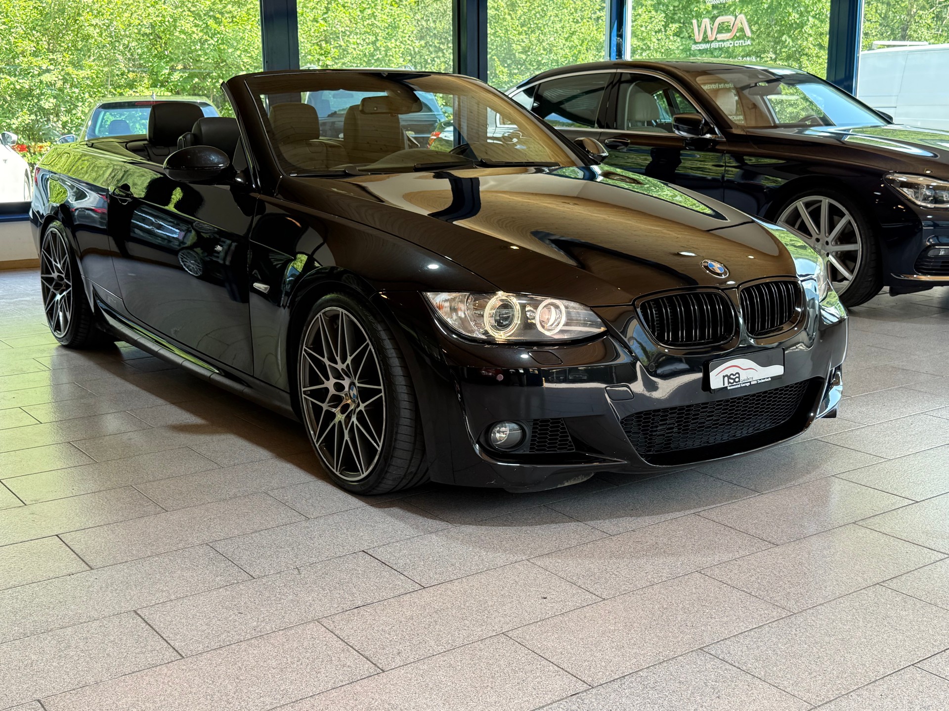 BMW 335i Cabriolet Steptronic-image-2