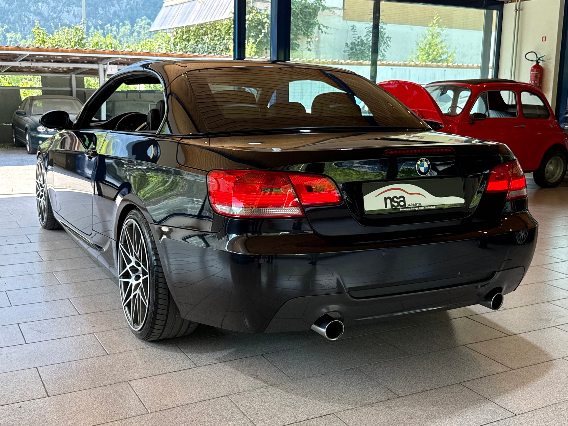 BMW 335i Cabriolet Steptronic-image-15