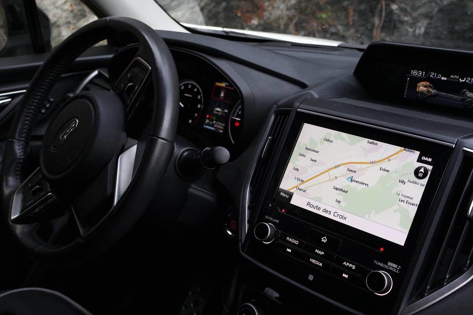 SUBARU Forester 2.0i e-Boxer Swiss Plus Lineartronic-image-8