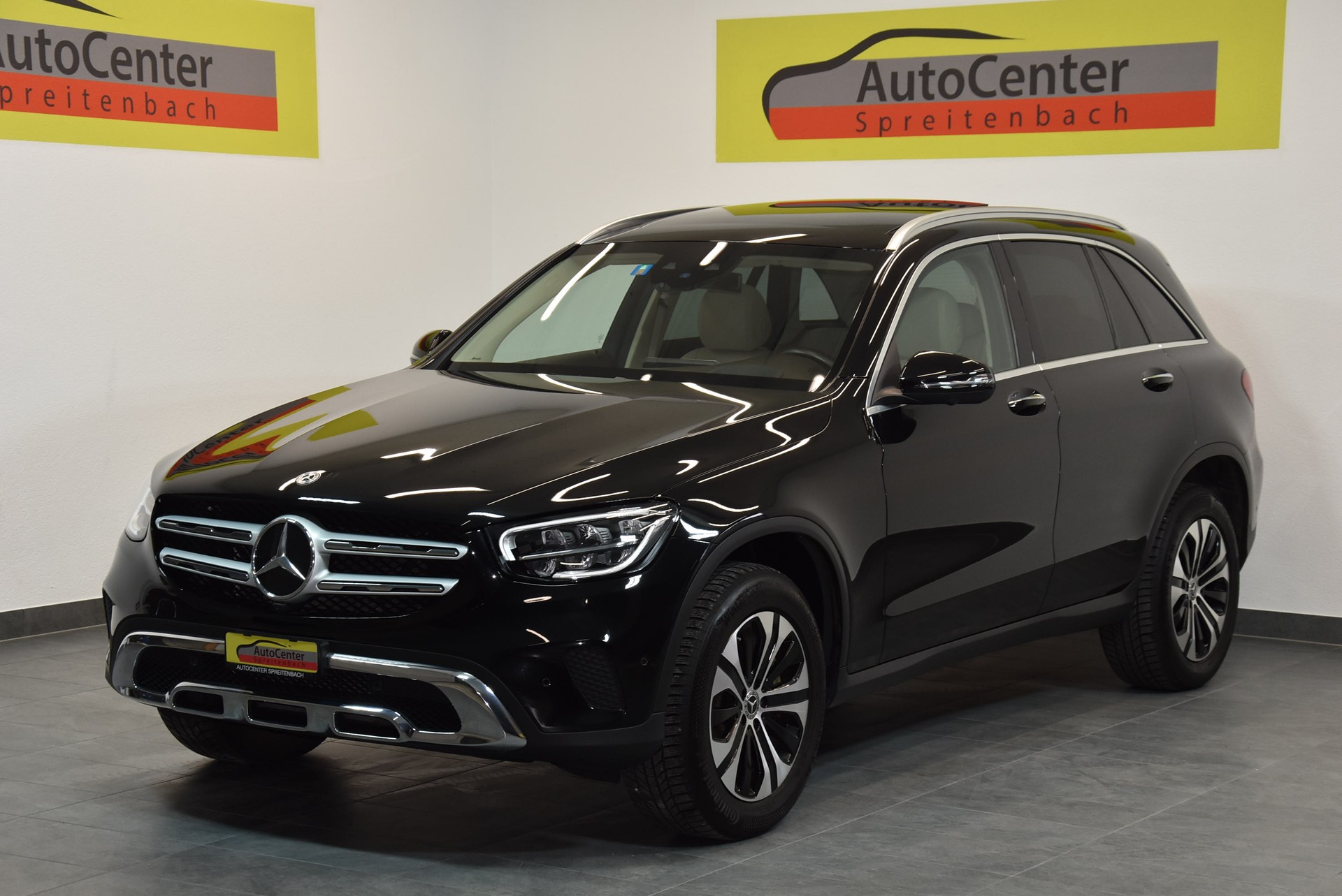 MERCEDES-BENZ GLC 300 e 4Matic 9G-Tronic-image-1