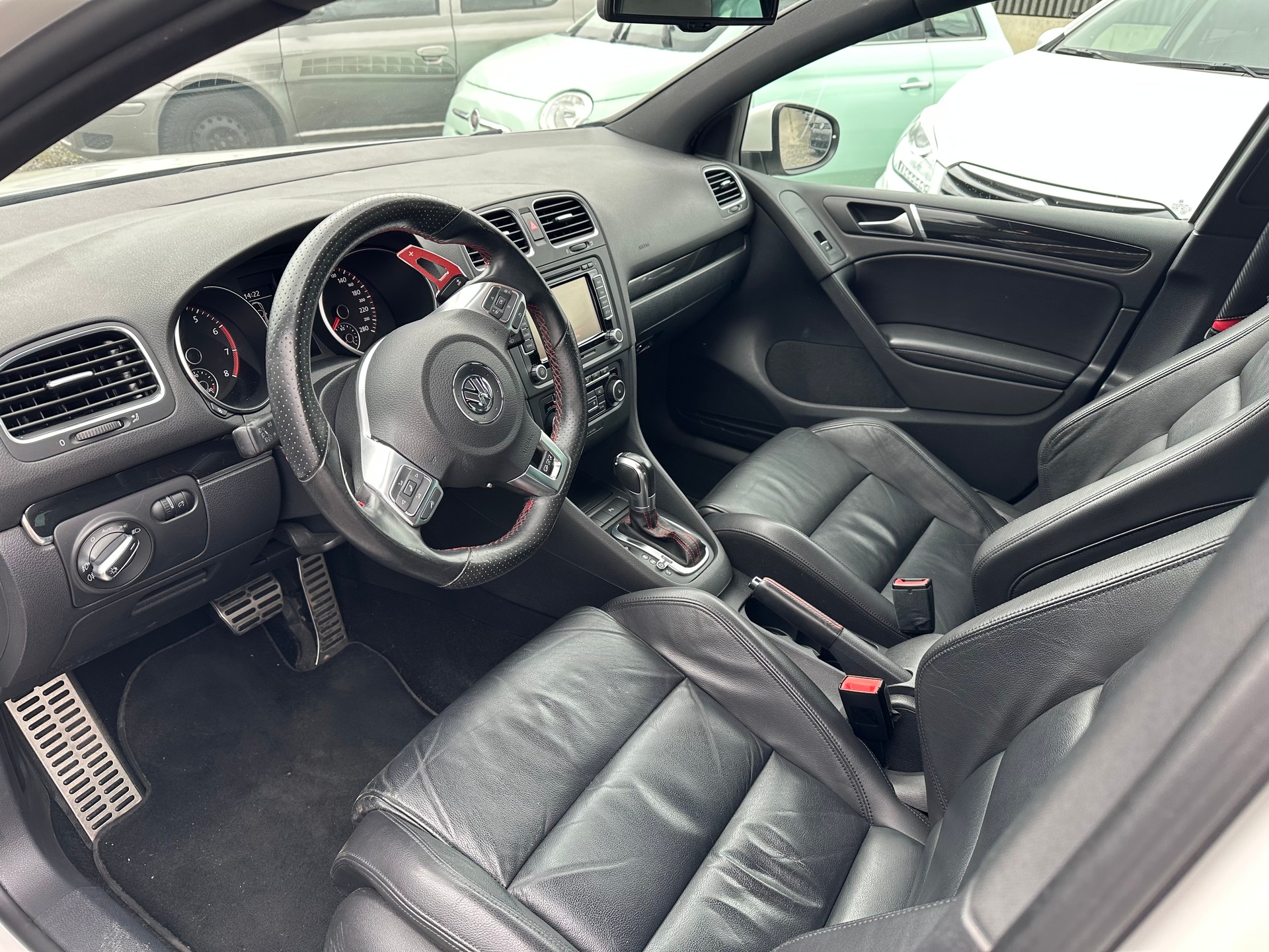 VW Golf 2.0 TSI GTI Adidas DSG-image-5