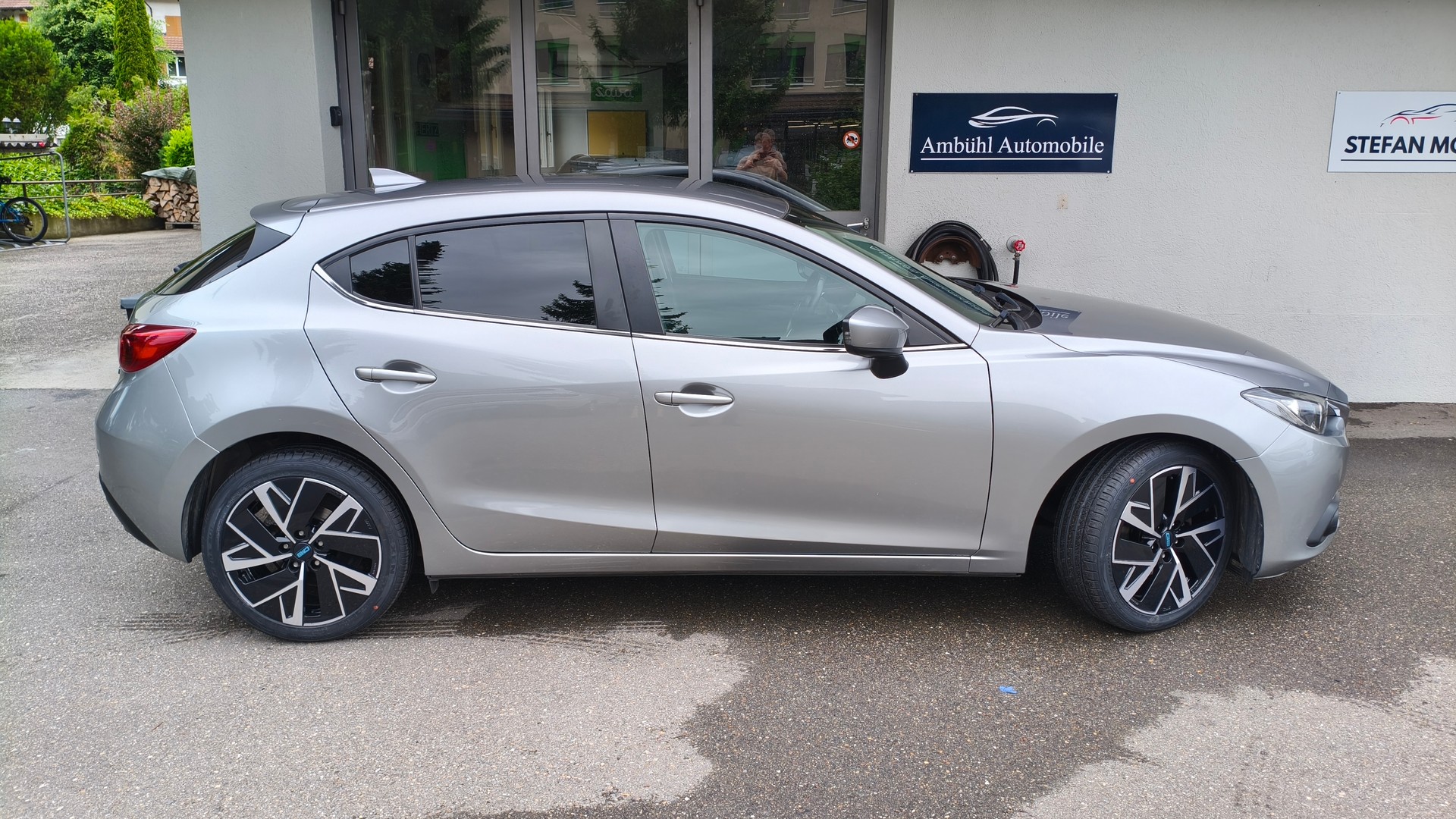 MAZDA 3 SKYACTIV-G 120 Ambition Plus-image-1