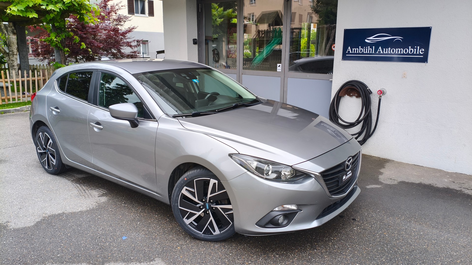 MAZDA 3 SKYACTIV-G 120 Ambition Plus-image-0
