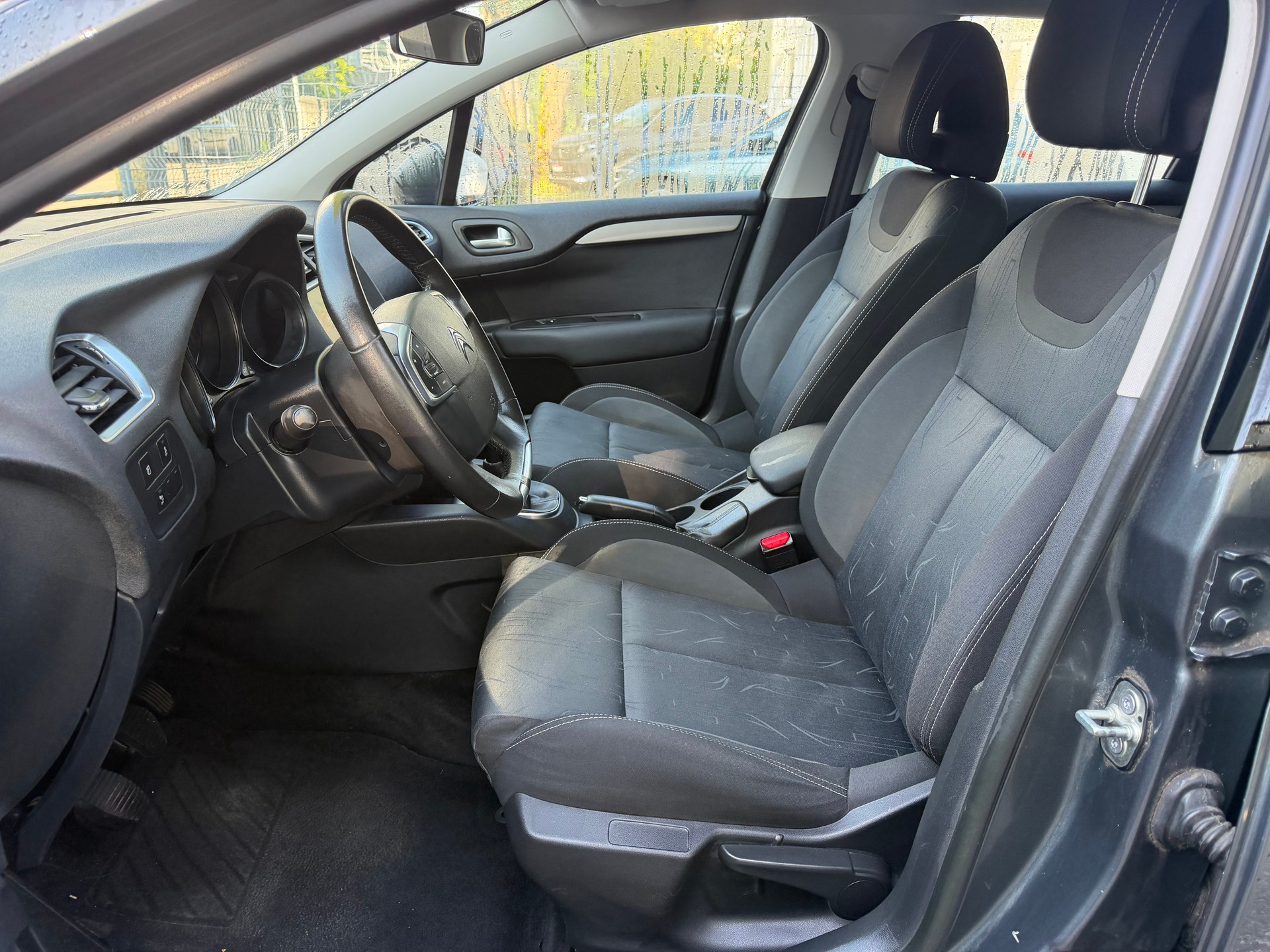 CITROEN C4 Berline 1.6 VTi Séduction ** Navigation ** Klimaanlage ** PDC H ** Ab MFK 04.06.2025-image-6