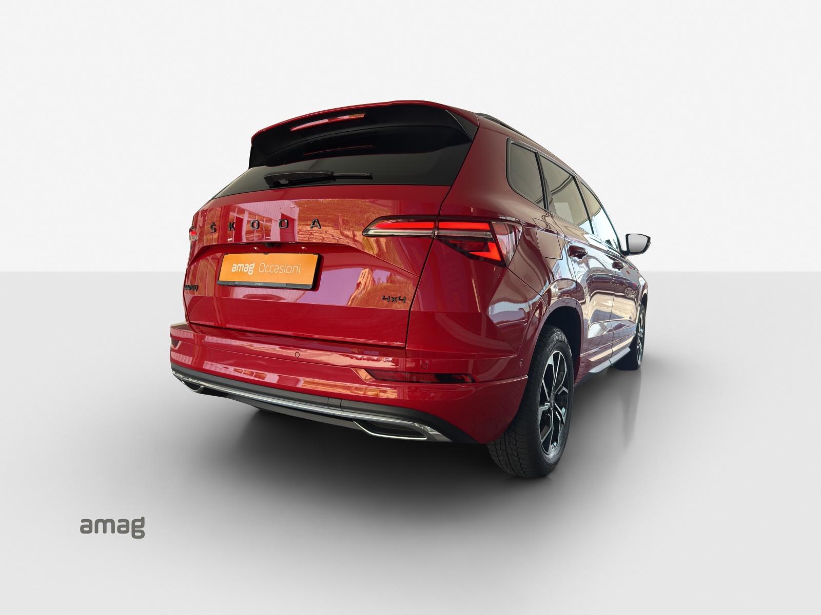 SKODA Karoq 2.0 TSI SportLine 4x4 DSG-image-4