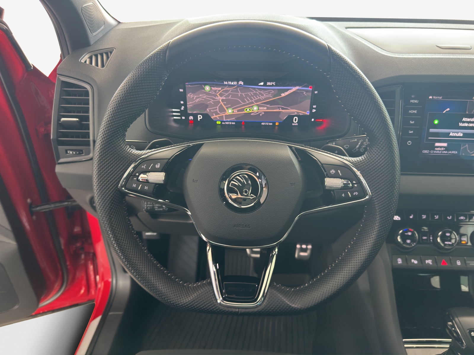 SKODA Karoq 2.0 TSI SportLine 4x4 DSG-image-9