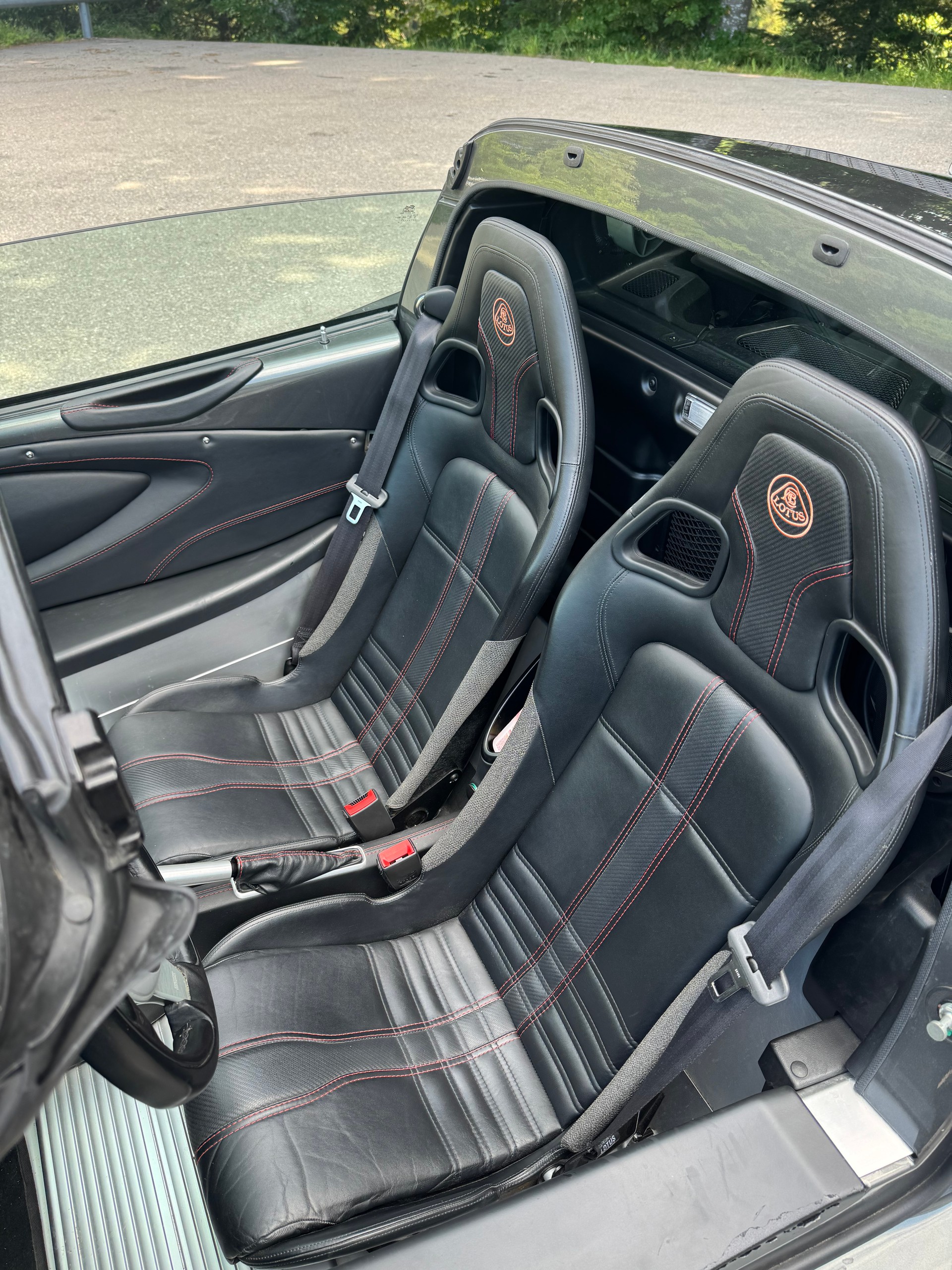 LOTUS 3.5 V6 S-image-3