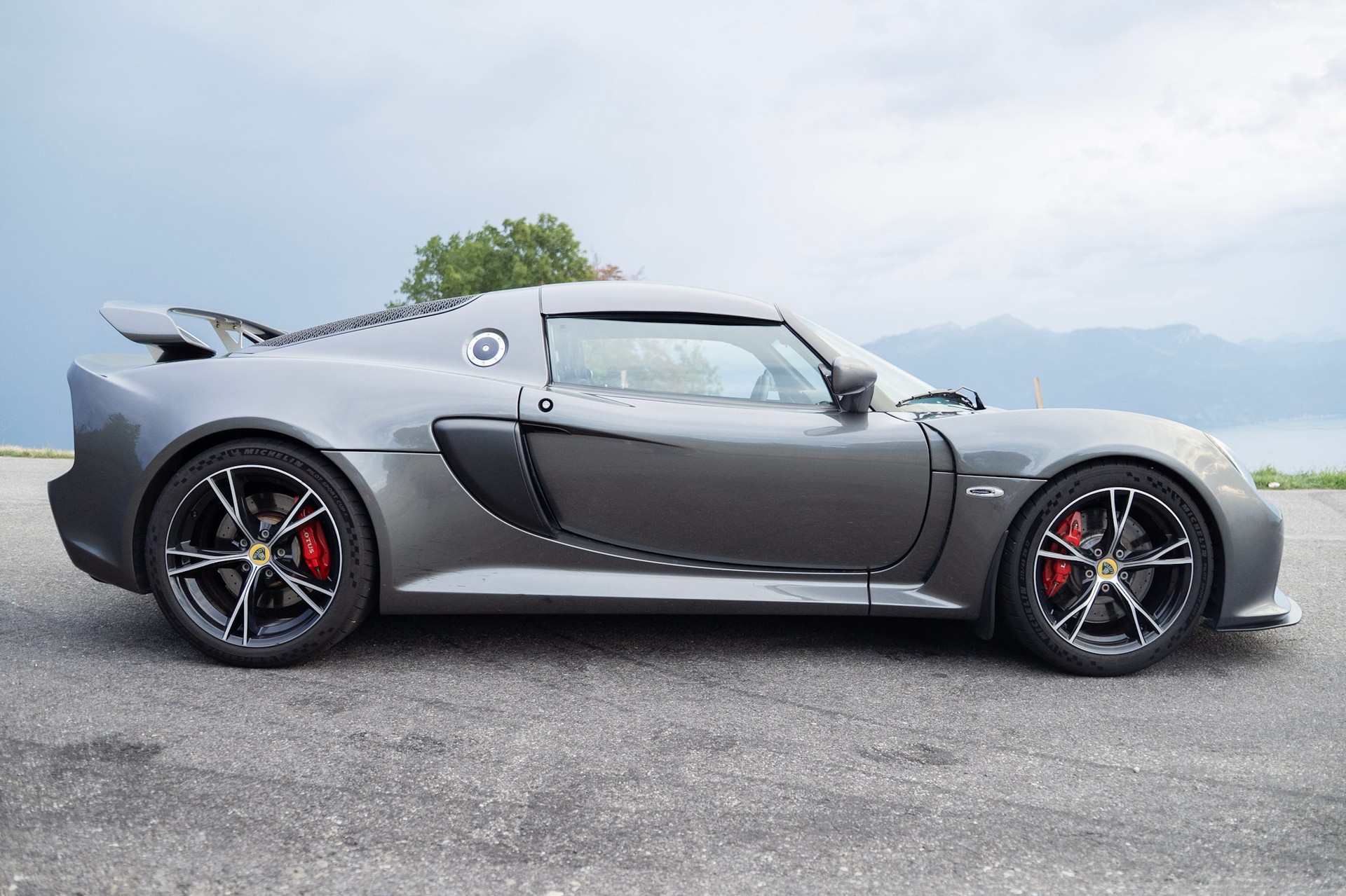 LOTUS 3.5 V6 S-image-4