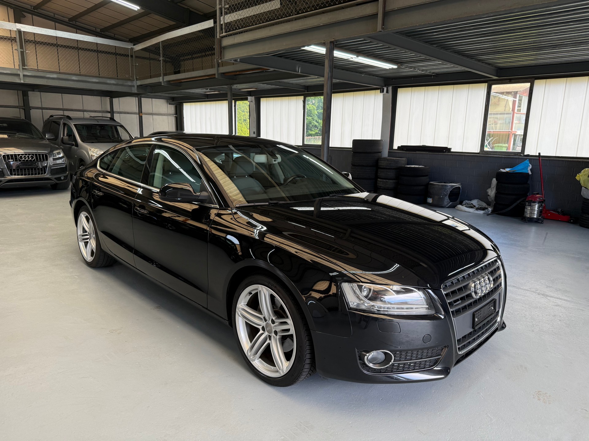 AUDI A5 Sportback 2.0 TFSI quattro S-tronic-image-2